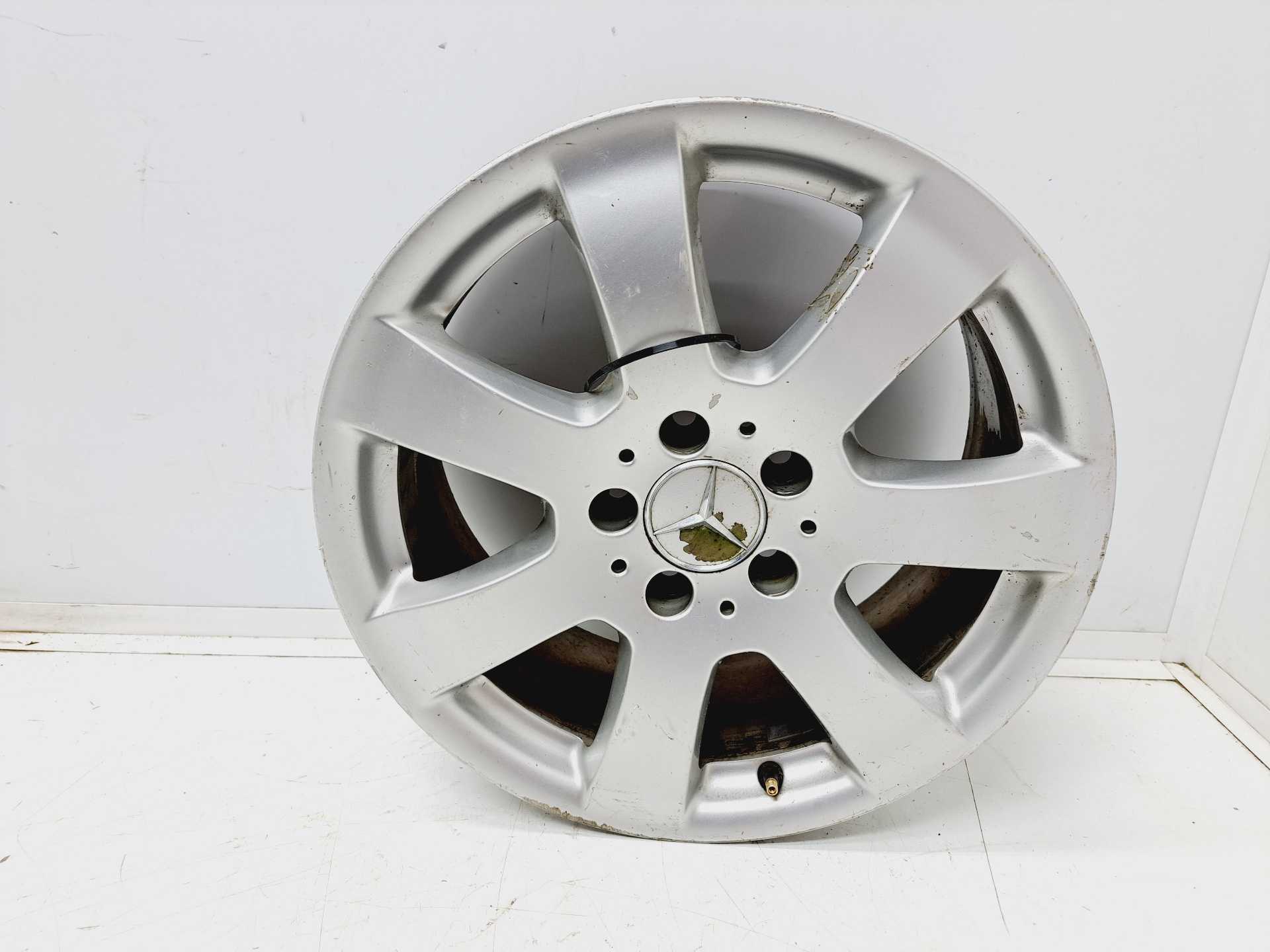 Recambio de llanta para mercedes-benz clase m (w164) referencia OEM IAM R17 ORIGINAL 2514011002