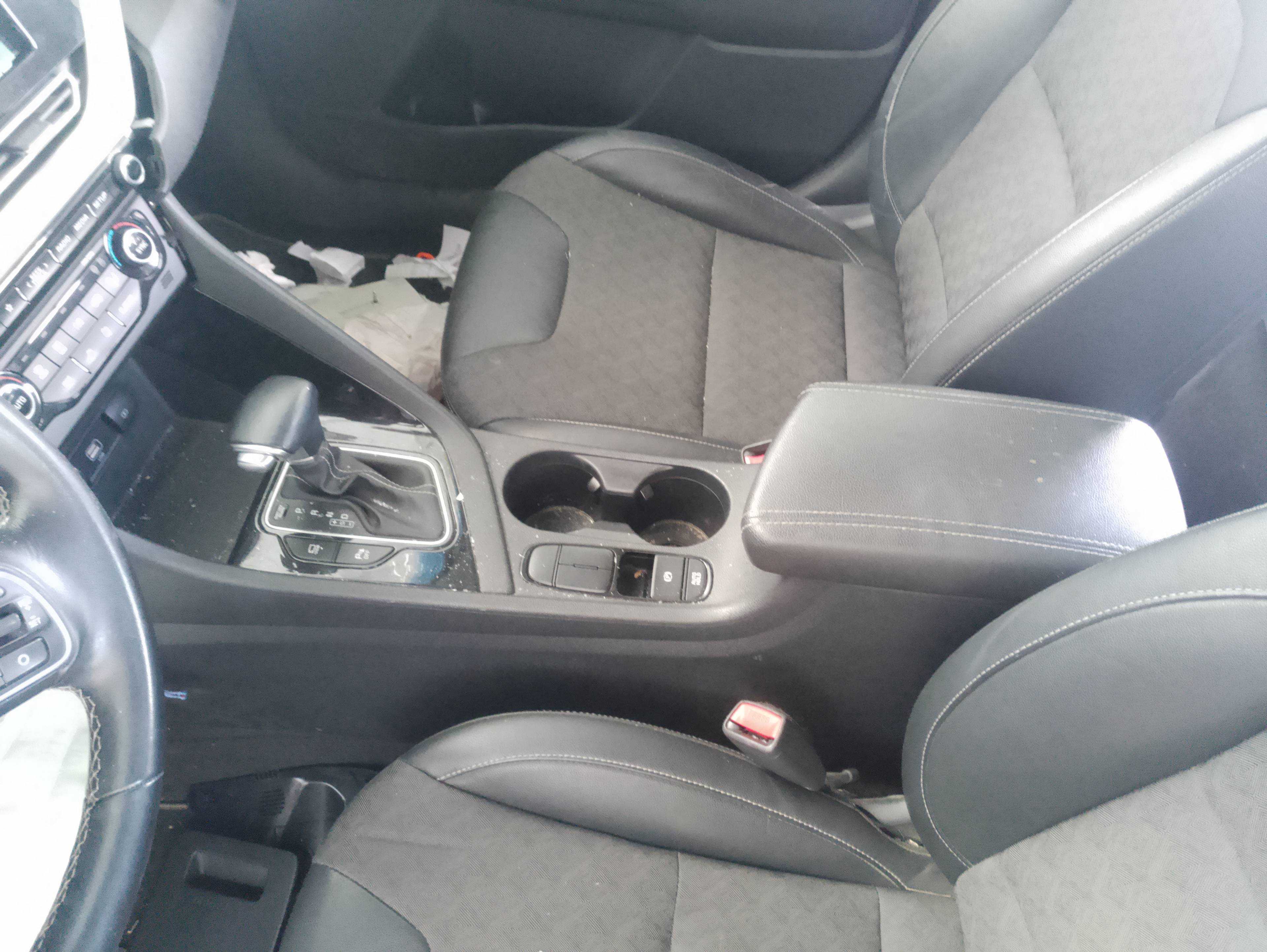 Recambio de apoyabrazos central para kia niro (sg2) hybrid concept referencia OEM IAM   
