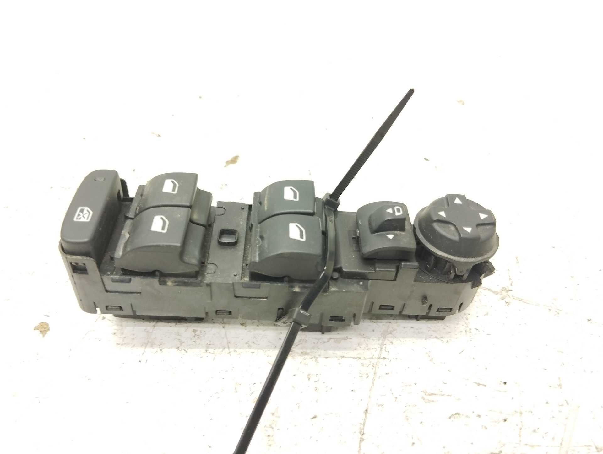 Recambio de mando elevalunas delantero izquierdo para opel crossland x design line referencia OEM IAM 96788264ZD 10025551 