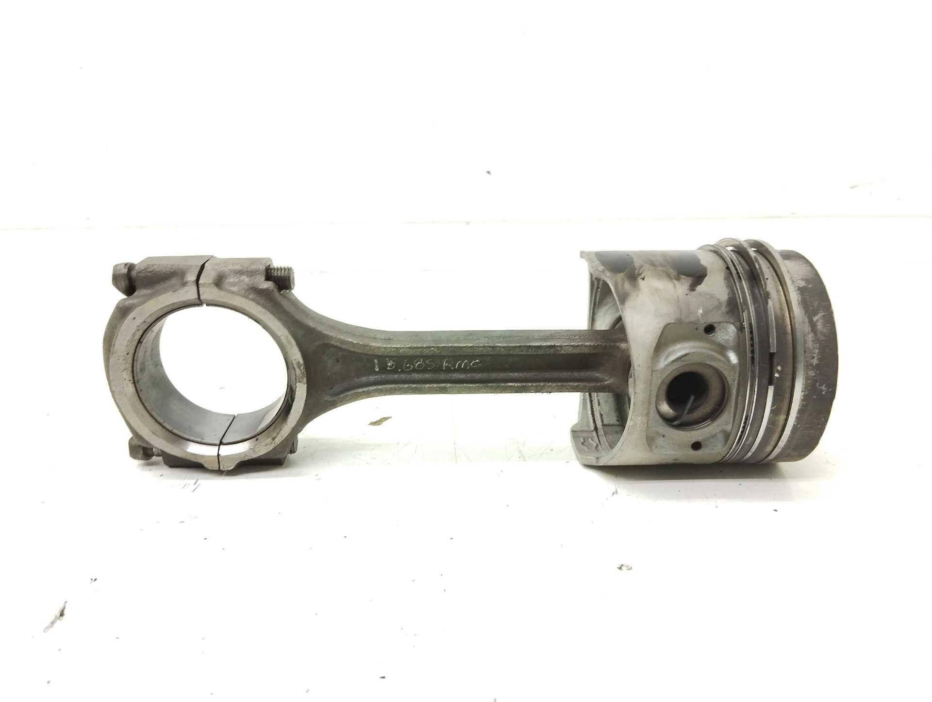 Recambio de piston para nissan patrol iii/2 station wagon (w260) 2.8 d 4x4 referencia OEM IAM   