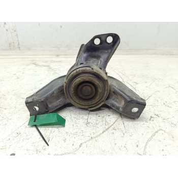 Recambio de soporte motor derecho para kia sportage business 2wd referencia OEM IAM 218152Y600  