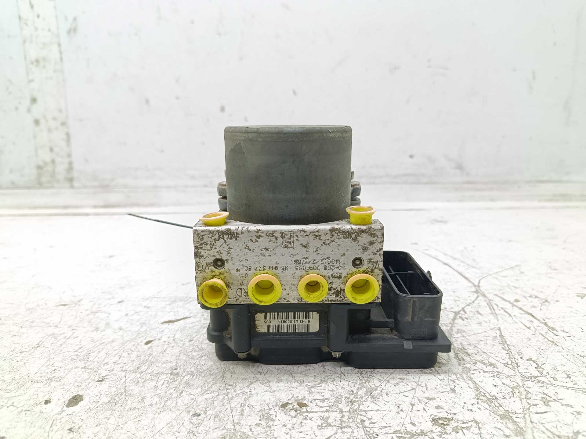 Recambio de abs para citroën berlingo station wagon xtr referencia OEM IAM 9801327780 0265209025 