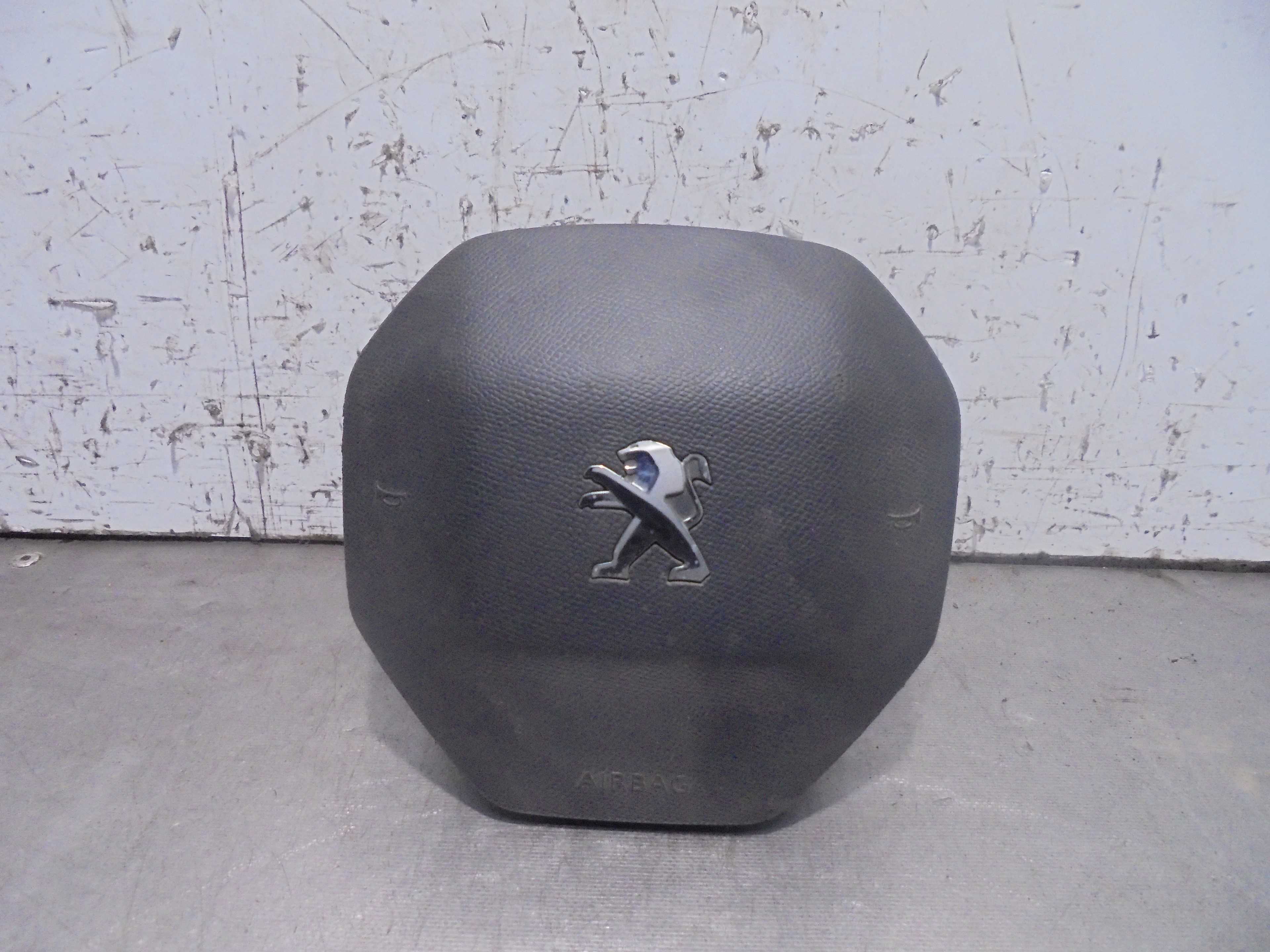 Recambio de airbag delantero izquierdo para peugeot 3008 active referencia OEM IAM 98230181  