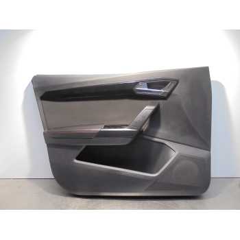 GUARNECIDO PUERTA DELANTERA IZQUIERDA 6F0867011 