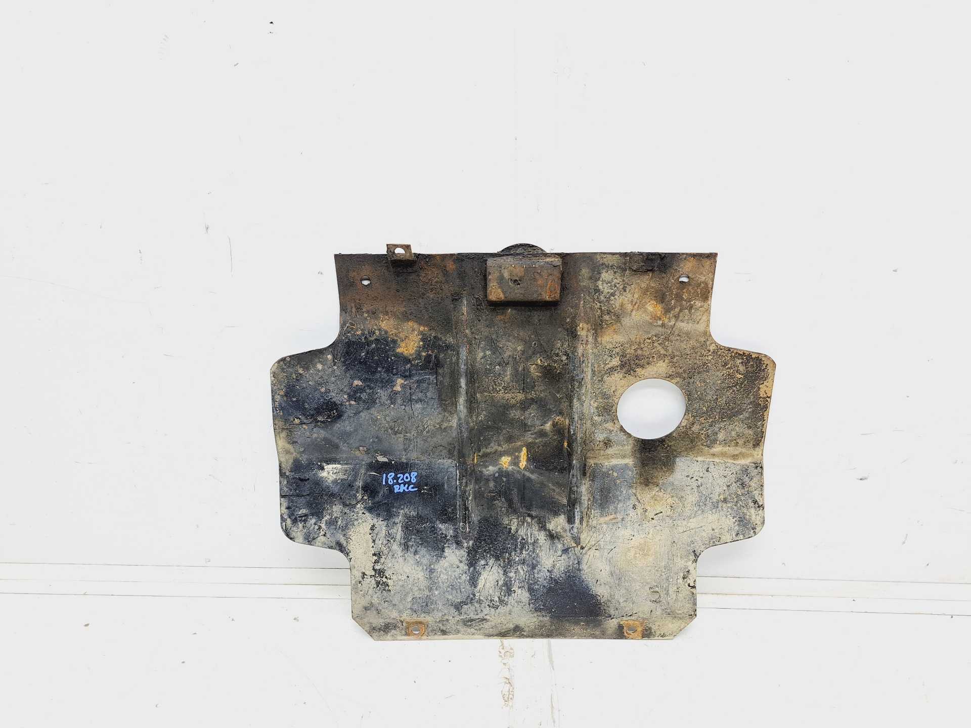 Recambio de cubrecarter para mitsubishi pajero 2.3 diesel referencia OEM IAM   