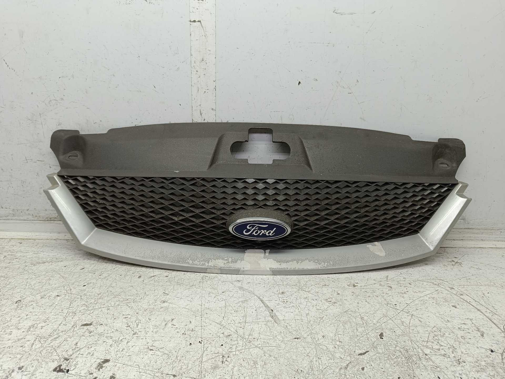 Recambio de rejilla delantera para ford mondeo berlina (ge) ambiente (06.2003) (d) referencia OEM IAM 1S7X8A100A  