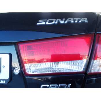 PILOTO PORTON TRASERO DERECHO 