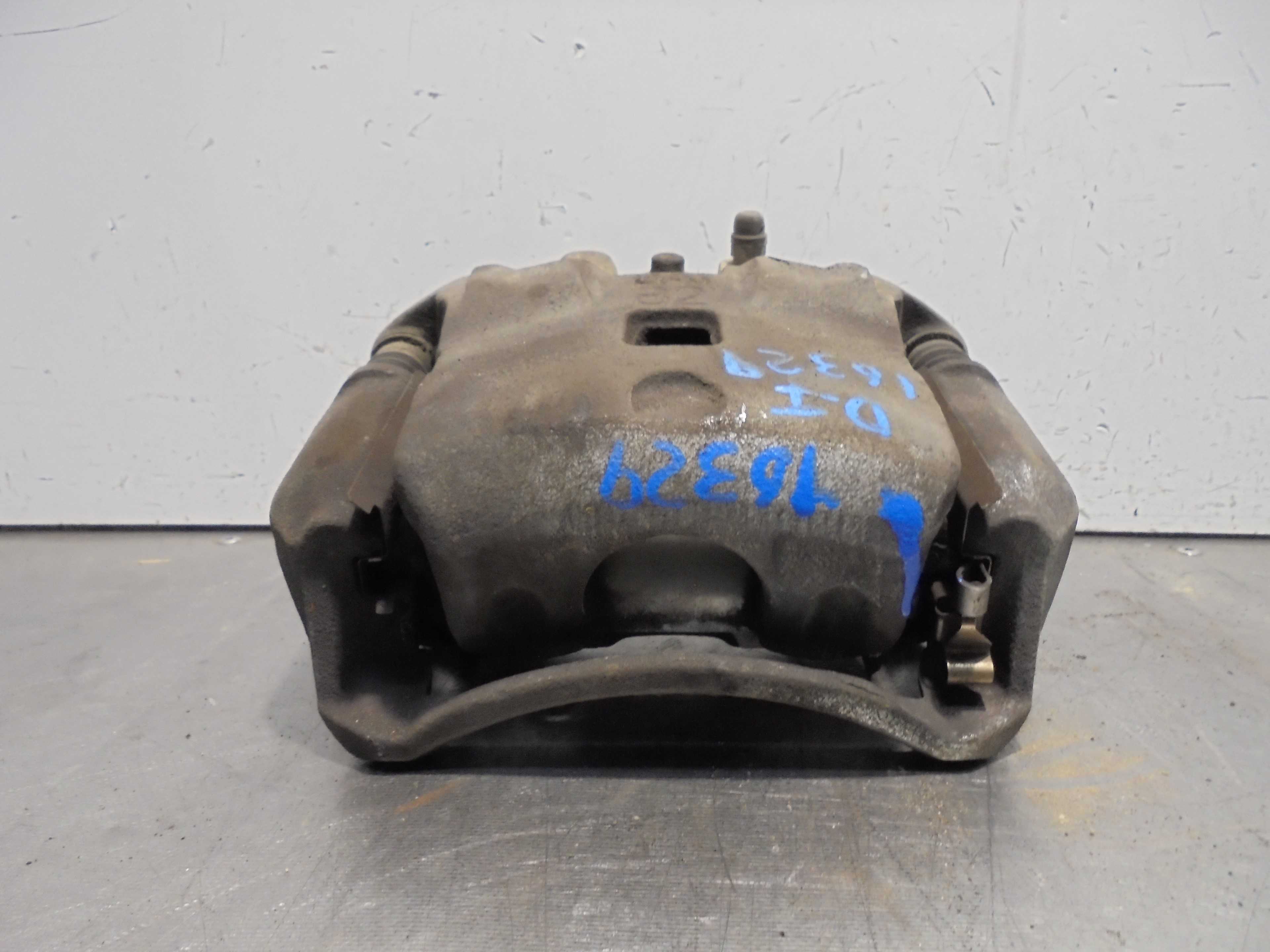 Recambio de pinza de freno delantera izquierda para nissan juke (f15) 1.6 cat referencia OEM IAM  440111KD0A 