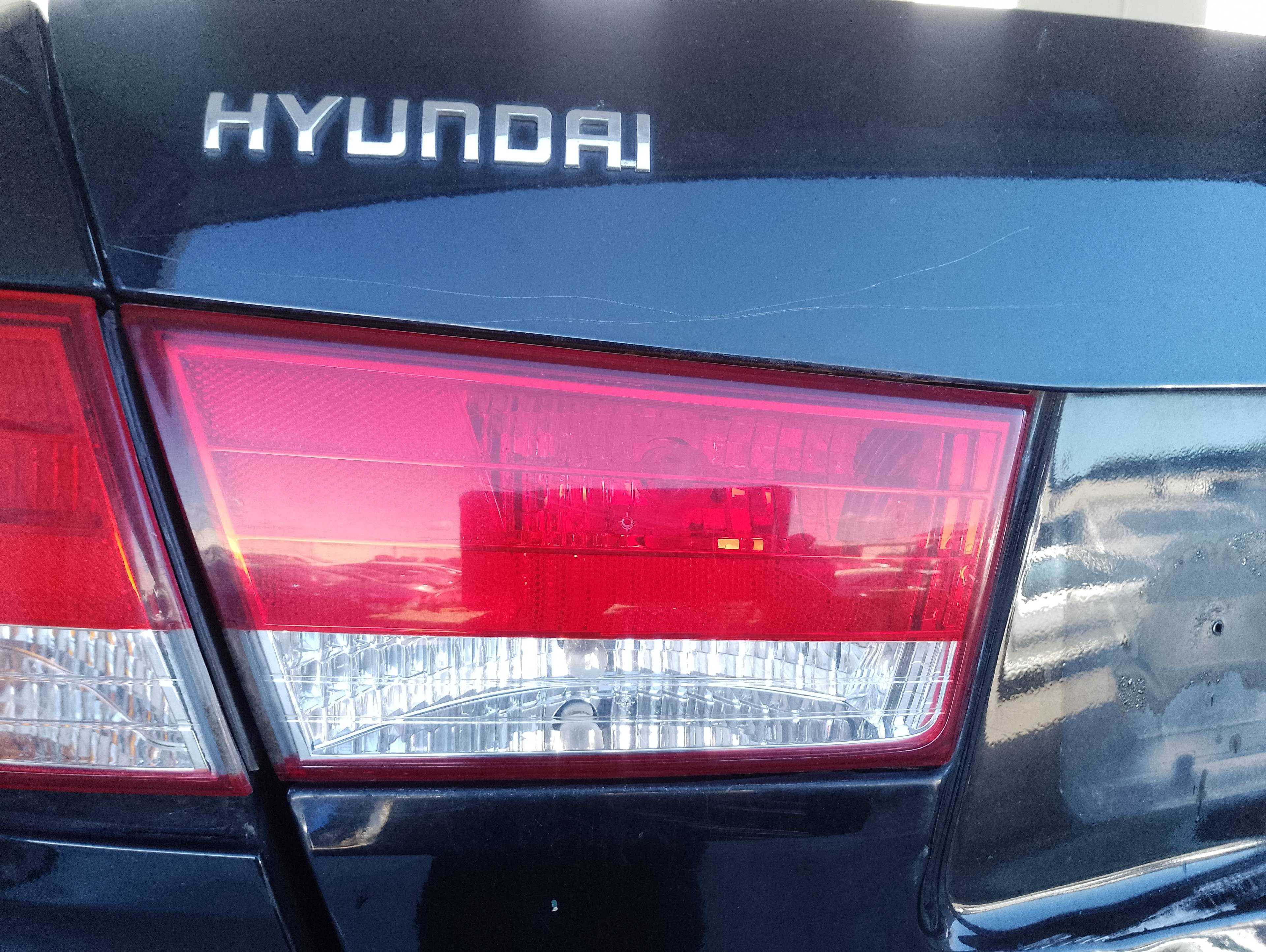 Recambio de piloto porton trasero izquierdo para hyundai sonata (nf) 2.0 crdi comfort i referencia OEM IAM   