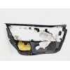 Recambio de guarnecido puerta delantera derecha para toyota avensis cross sport (t27) active referencia OEM IAM 6777705040  
