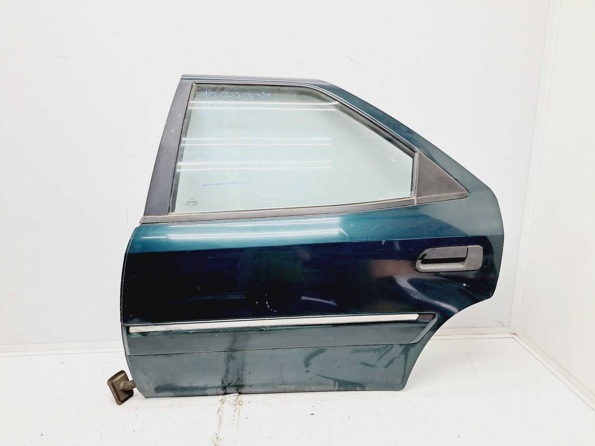 Recambio de puerta trasera izquierda para citroën xantia berlina referencia OEM IAM  900685 