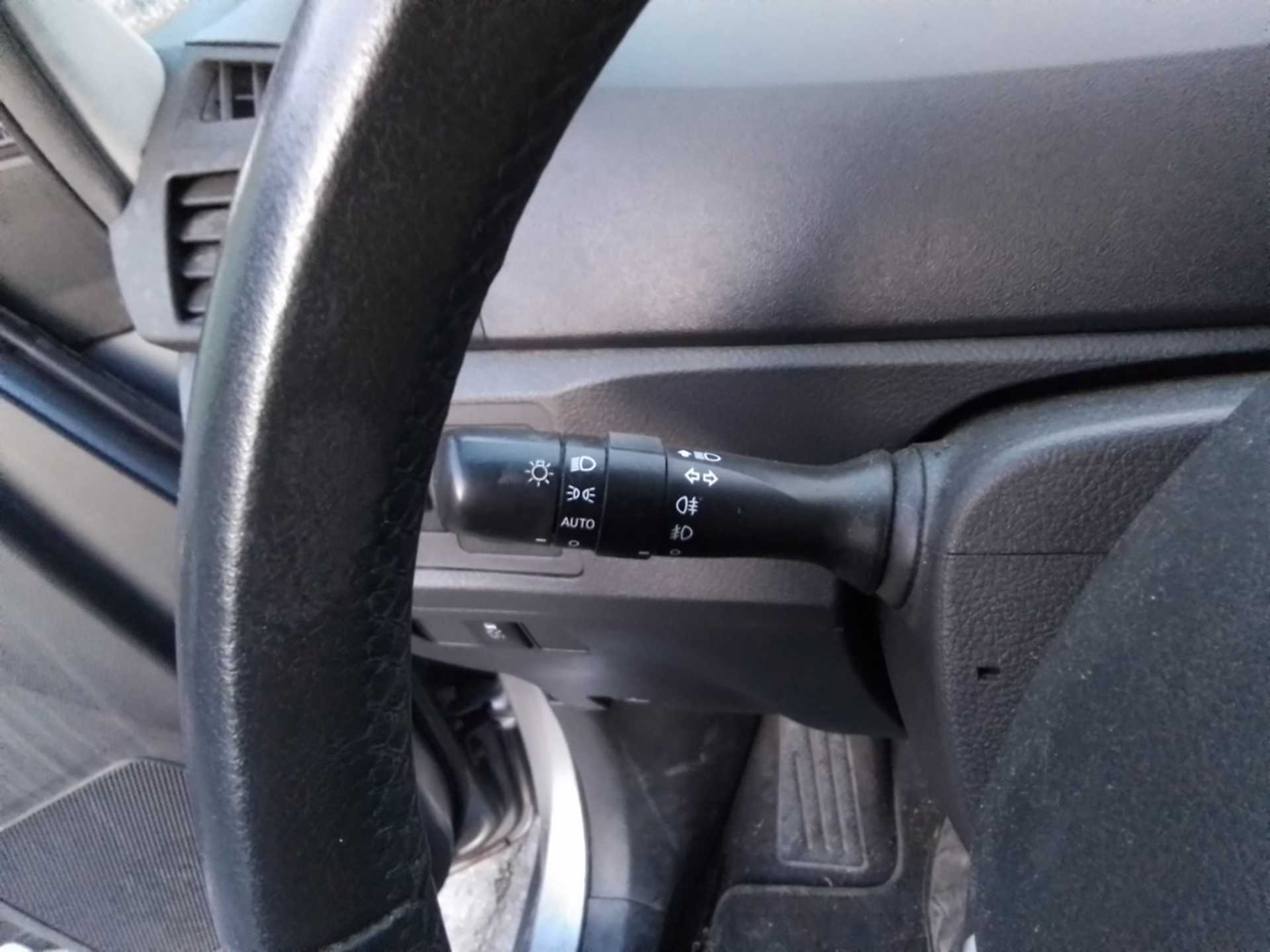 Recambio de mando luces para toyota verso advance referencia OEM IAM   