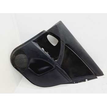 Recambio de guarnecido puerta trasera derecha para toyota avensis cross sport (t27) active referencia OEM IAM 6763805050  