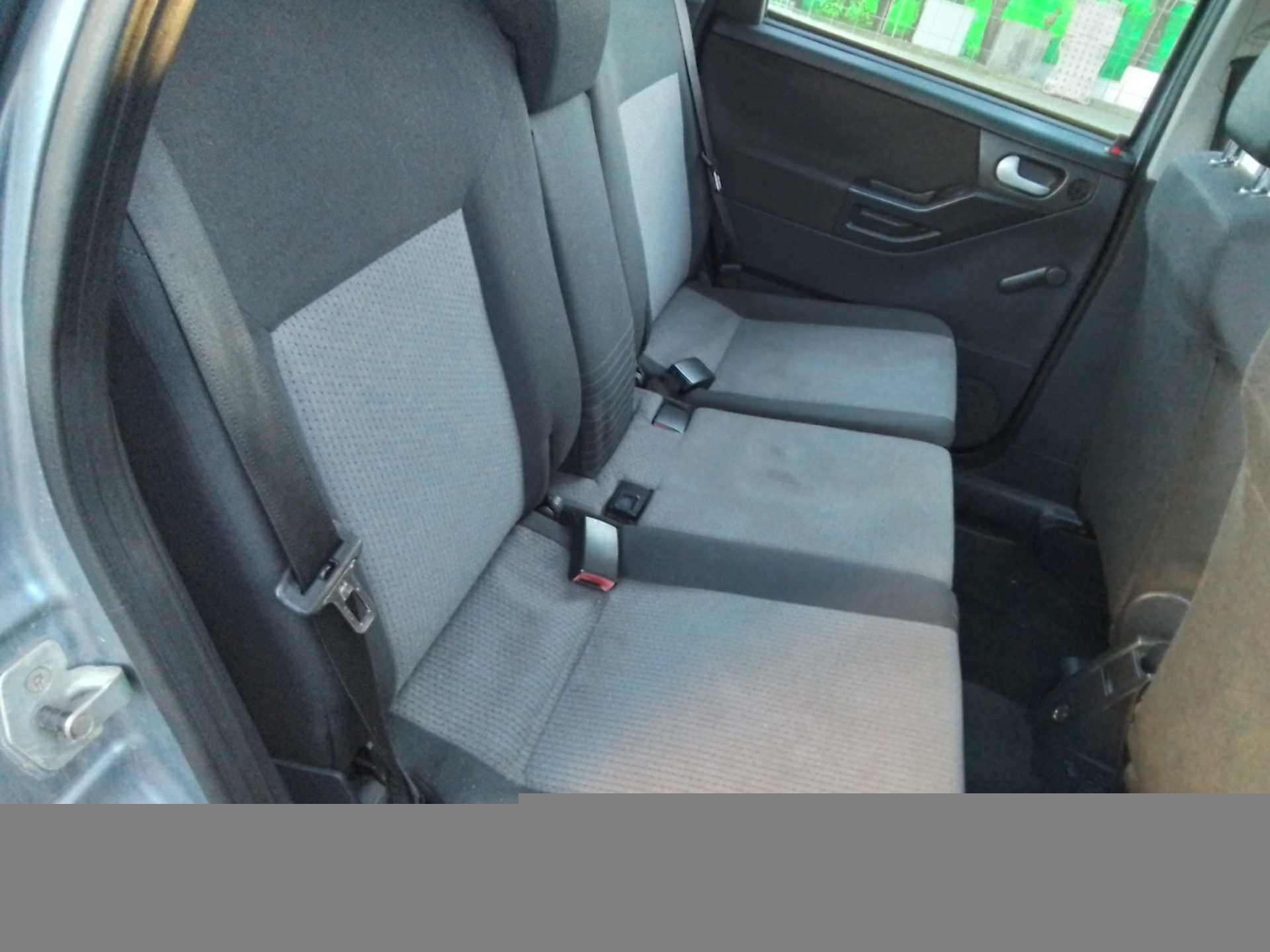 Recambio de asientos traseros para opel meriva cosmo referencia OEM IAM   