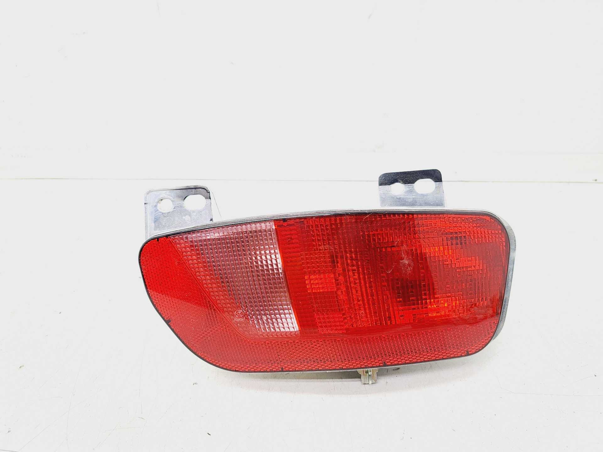 Recambio de faro antiniebla trasero derecho para citroën c4 picasso origins referencia OEM IAM  HELLA 