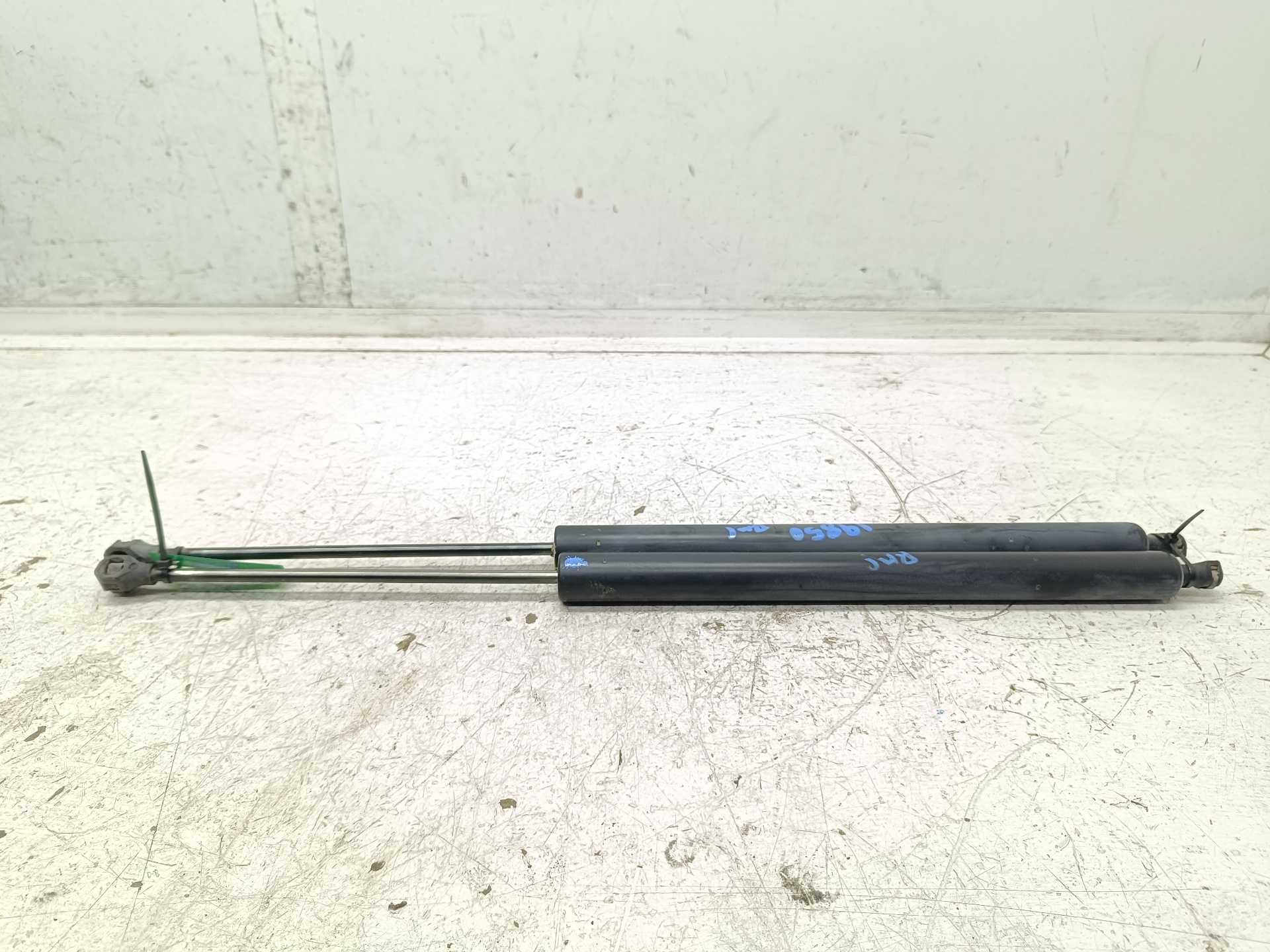 Recambio de amortiguadores maletero / porton para citroën berlingo station wagon xtr referencia OEM IAM 9680677780  
