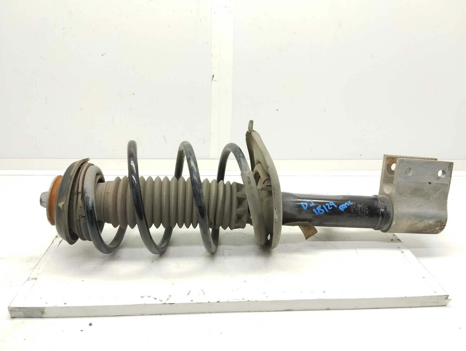 Recambio de amortiguador delantero izquierdo para ds 4 basis referencia OEM IAM 9815714080 03091000719 