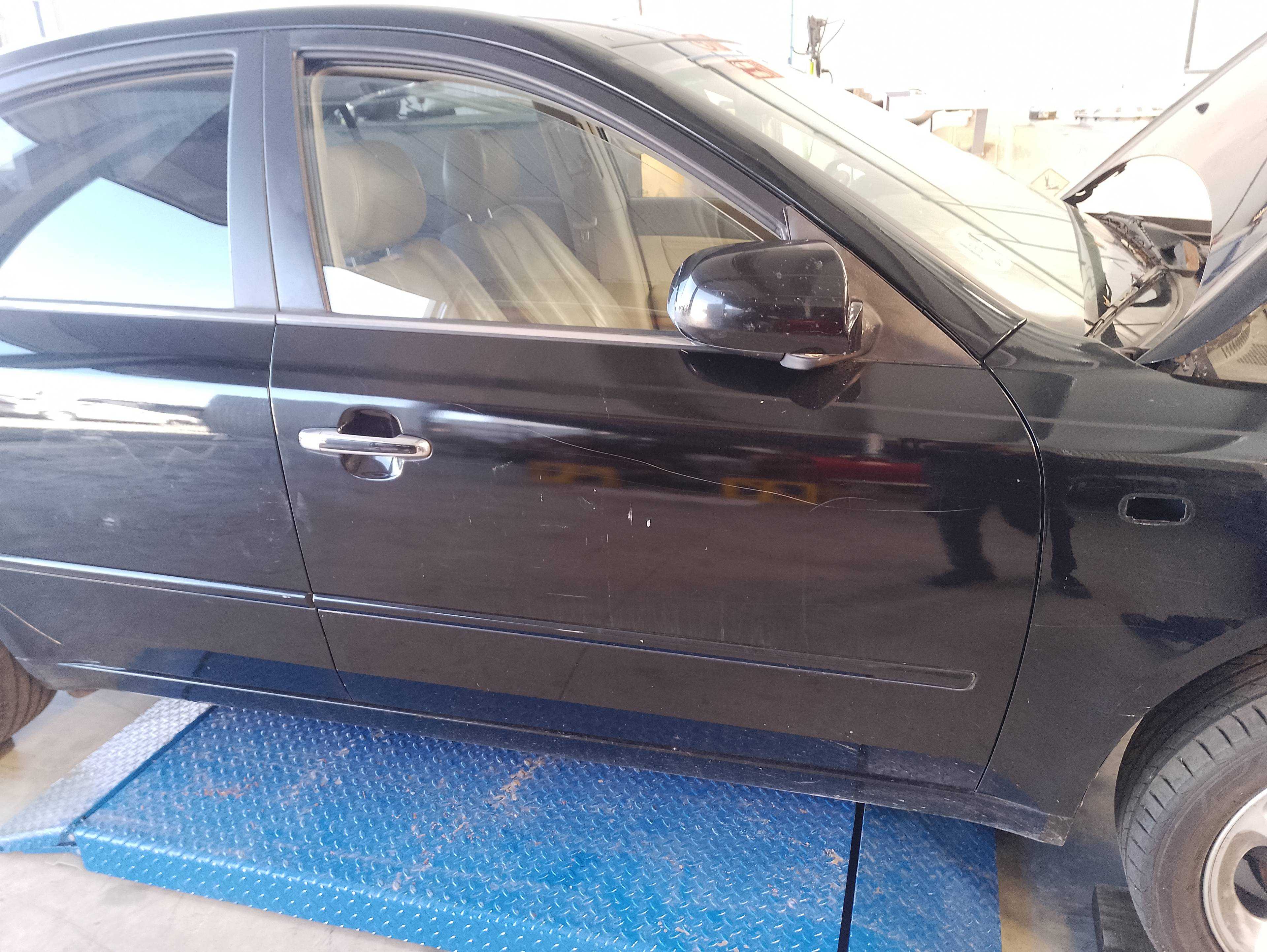 Recambio de puerta delantera derecha para hyundai sonata (nf) 2.0 crdi comfort i referencia OEM IAM   