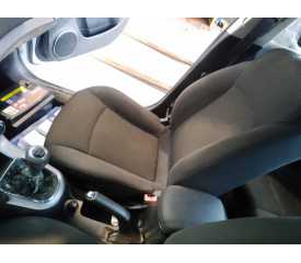 Recambio de asiento delantero derecho para chevrolet cruze lt+ referencia OEM IAM   