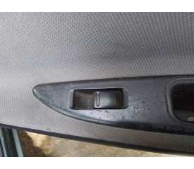 Recambio de mando elevalunas trasero derecho para nissan primera berlina (p12) acenta referencia OEM IAM   