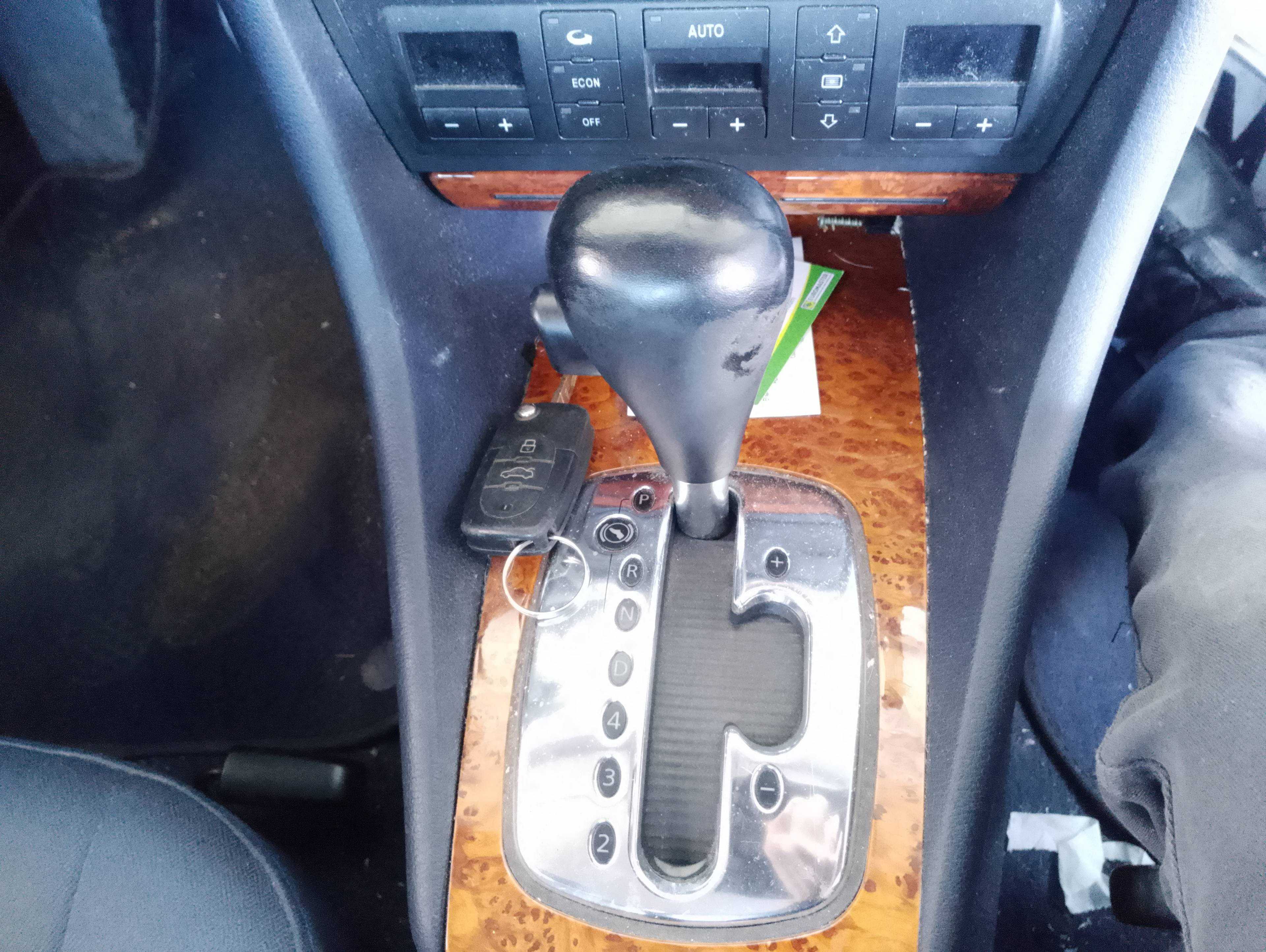 Recambio de palanca cambio para audi a6 berlina (4b2) 2.8 referencia OEM IAM   