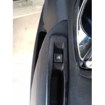 MANDO ELEVALUNAS TRASERO DERECHO 