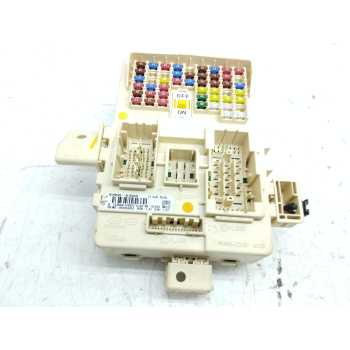 CAJA RELES / FUSIBLES 91950D3560 