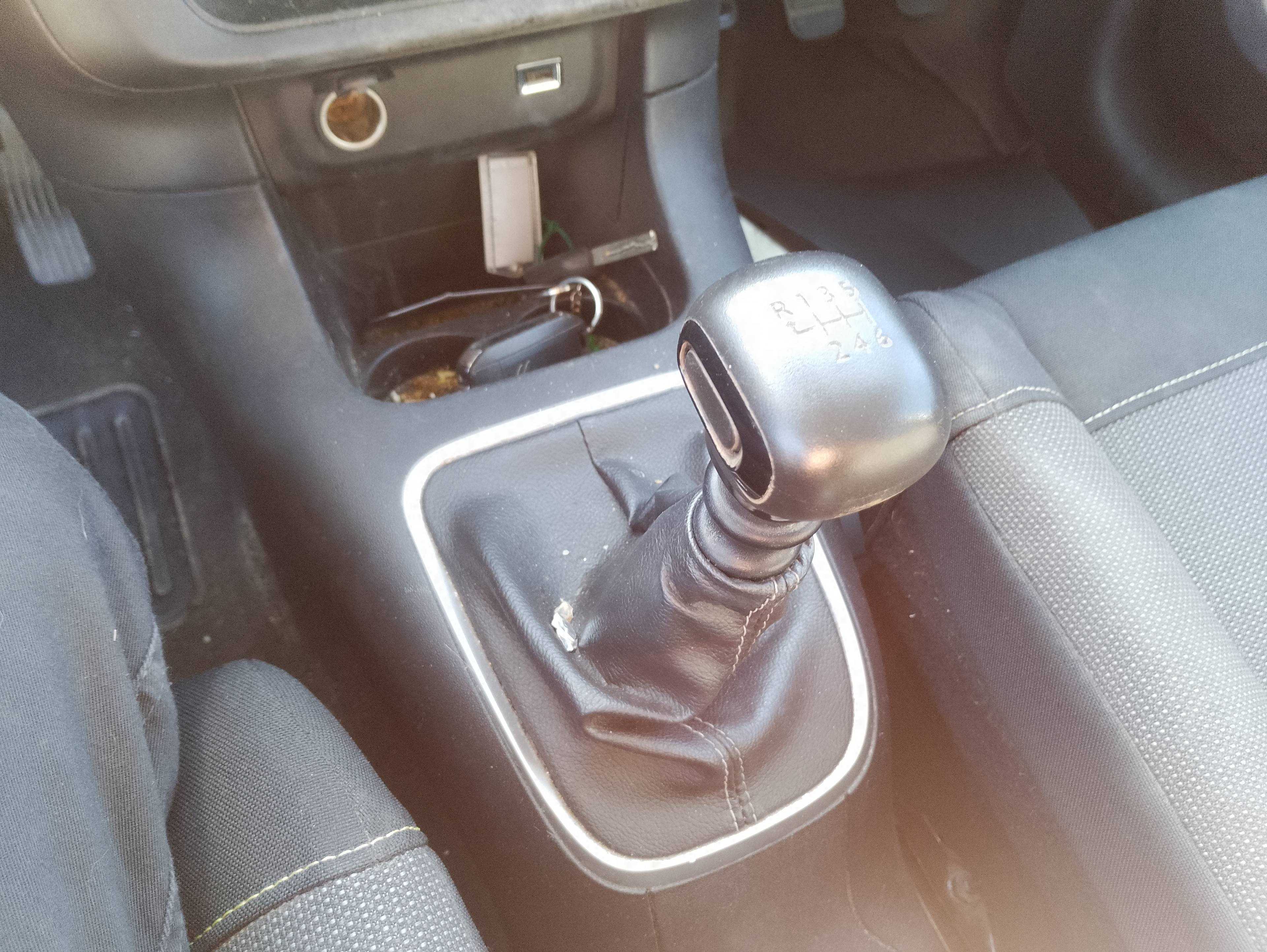 Recambio de palanca cambio para citroën c3 c-series referencia OEM IAM   