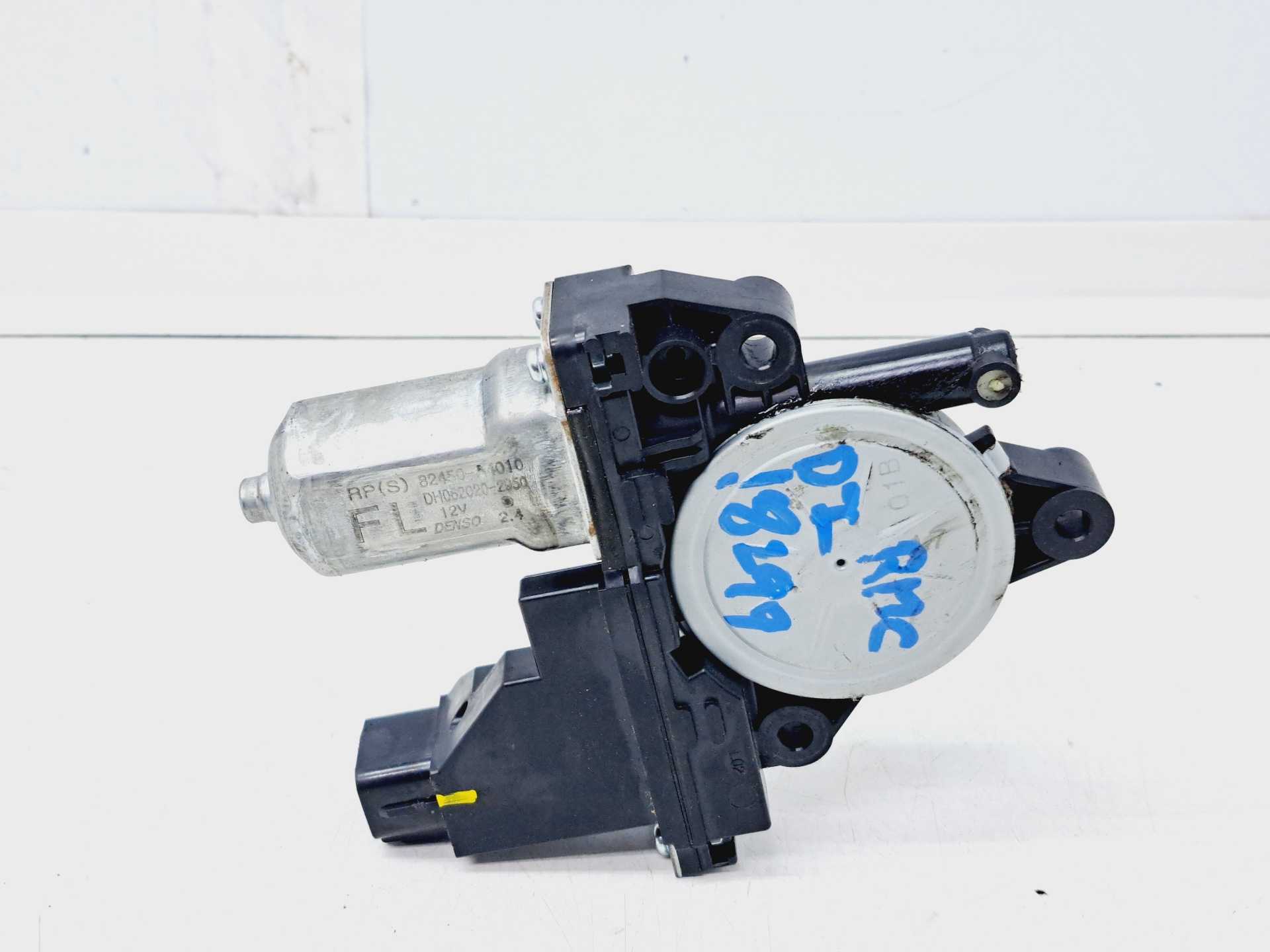 Recambio de motor elevalunas delantero izquierdo para kia carens ( ) basic referencia OEM IAM 82450A4010 DH0620202950 DENSO