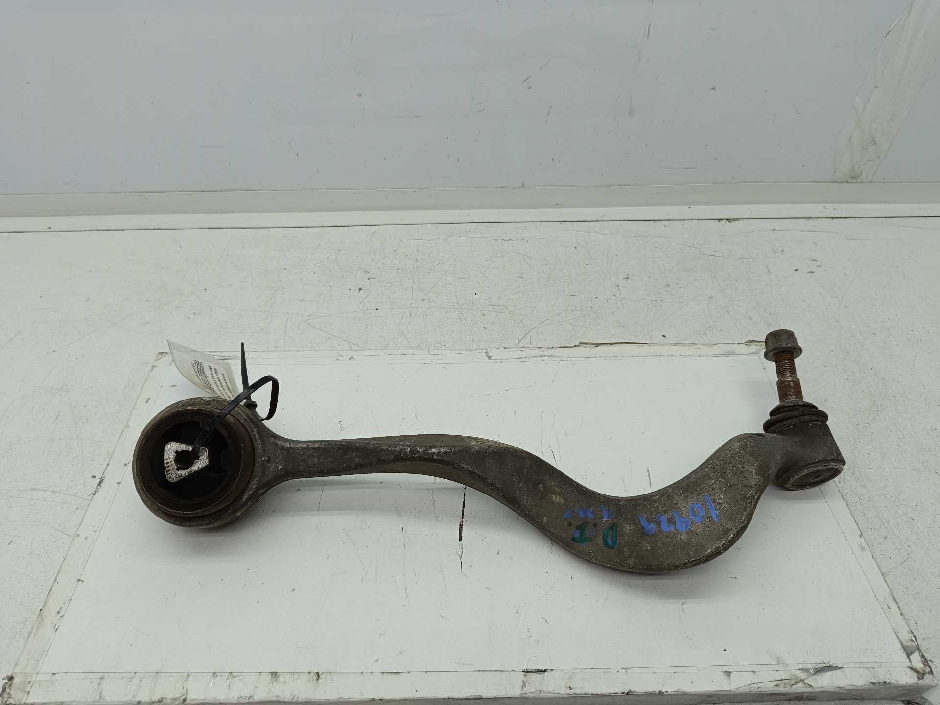 Recambio de brazo suspension inferior delantero izquierdo para bmw serie 5 berlina (e60) 530i referencia OEM IAM 6760183L 311267