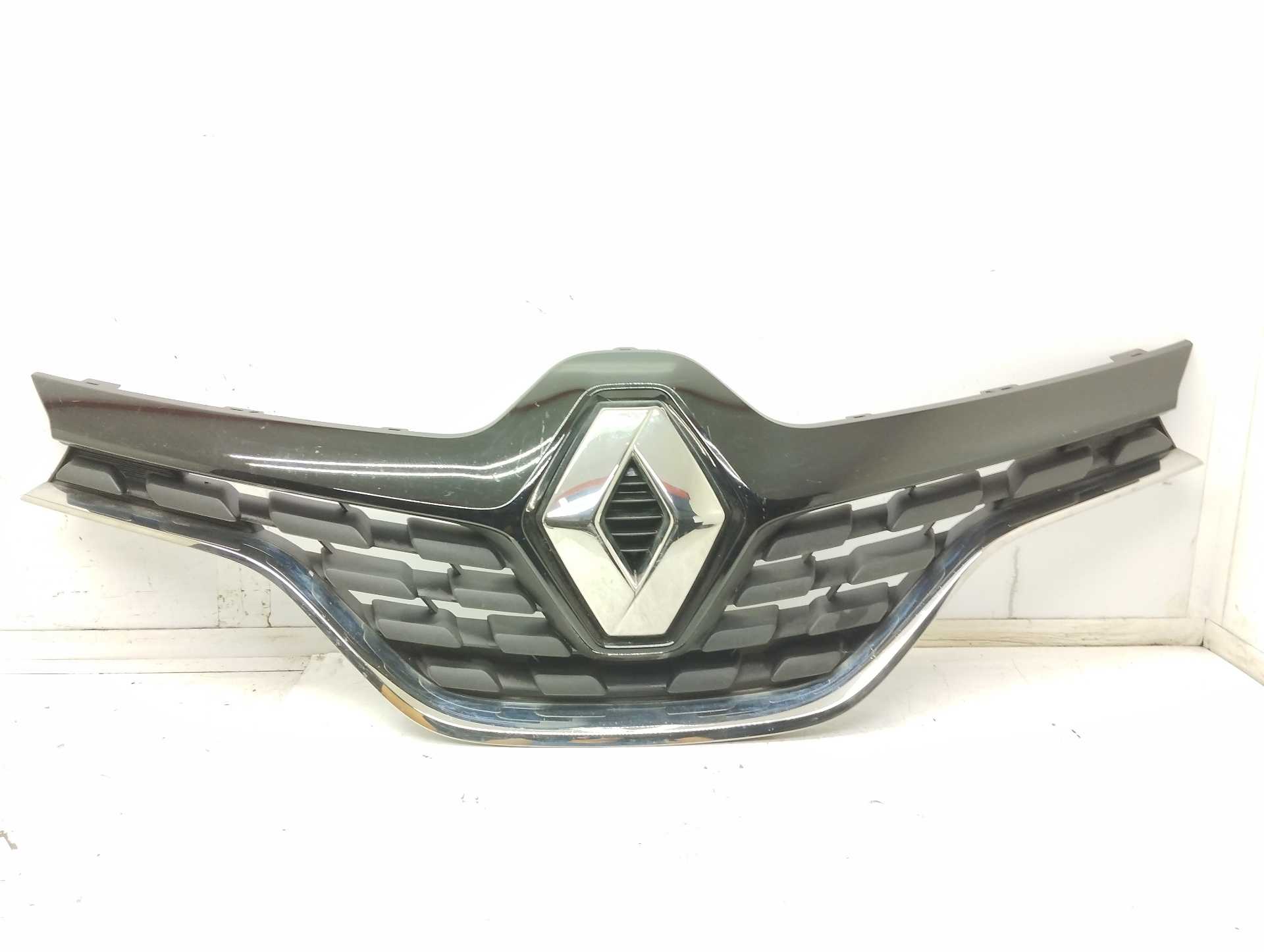 Recambio de rejilla delantera para renault scenic iv black edition referencia OEM IAM 622561964R  