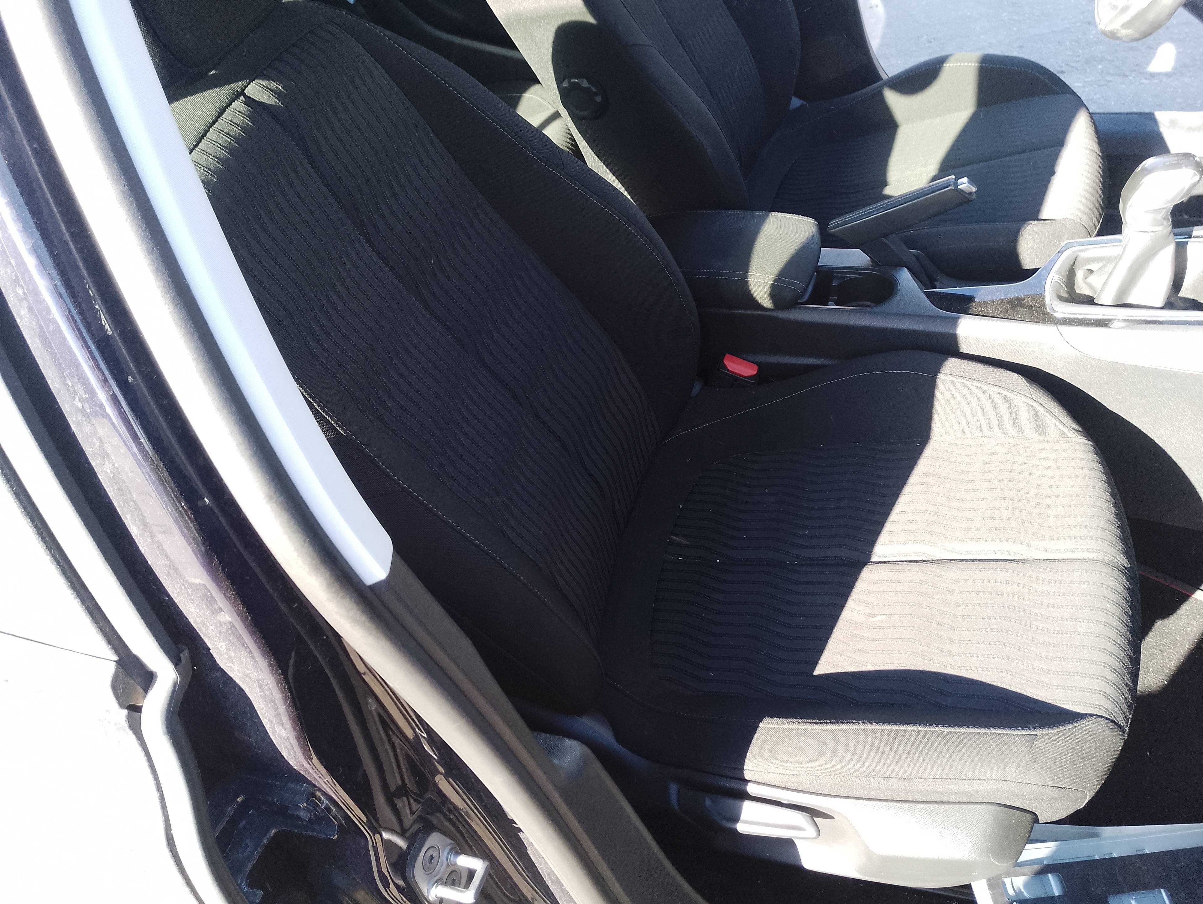 Recambio de asiento delantero derecho para peugeot 308 active referencia OEM IAM   