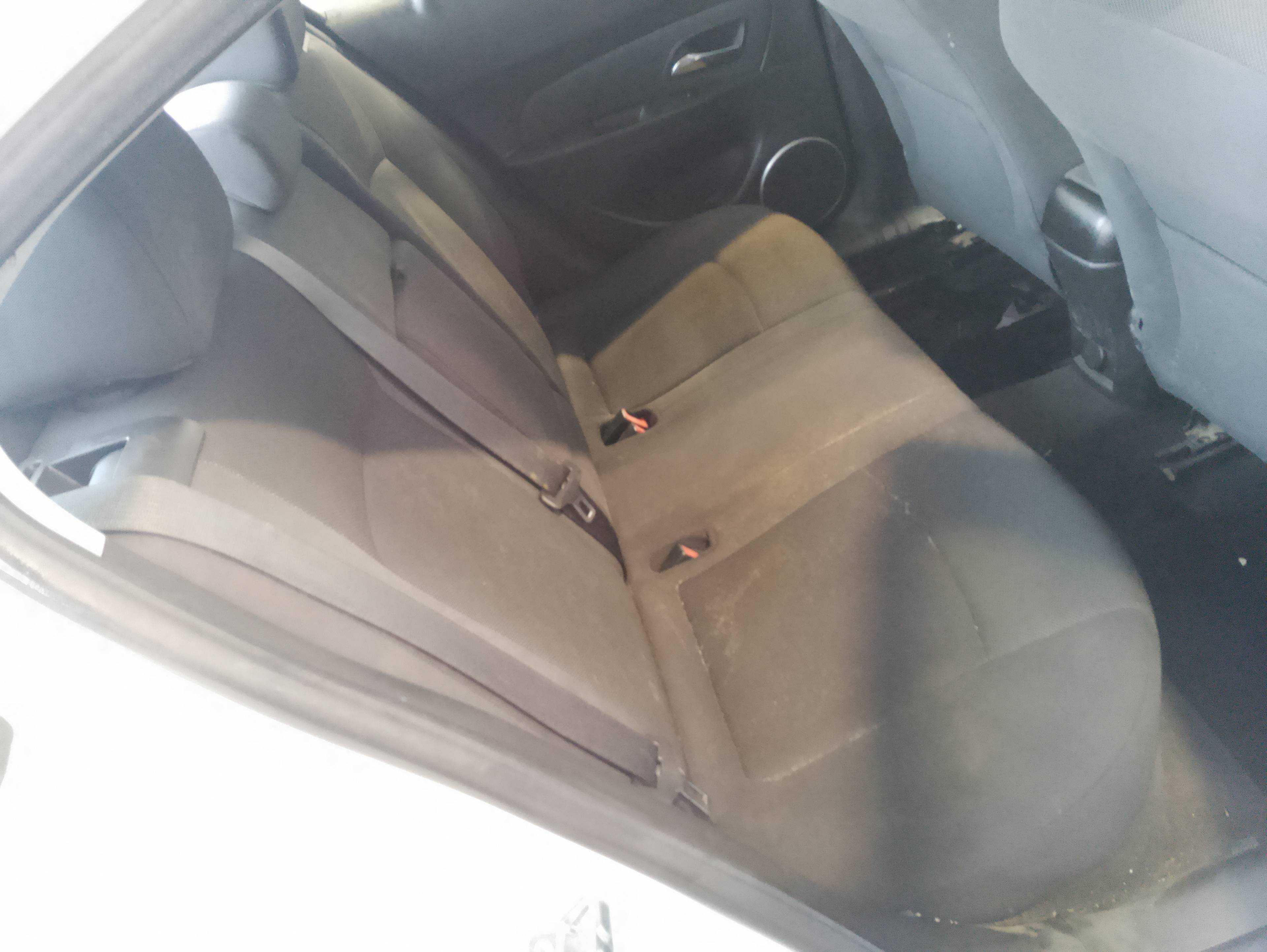 Recambio de asientos traseros para chevrolet cruze lt+ referencia OEM IAM   
