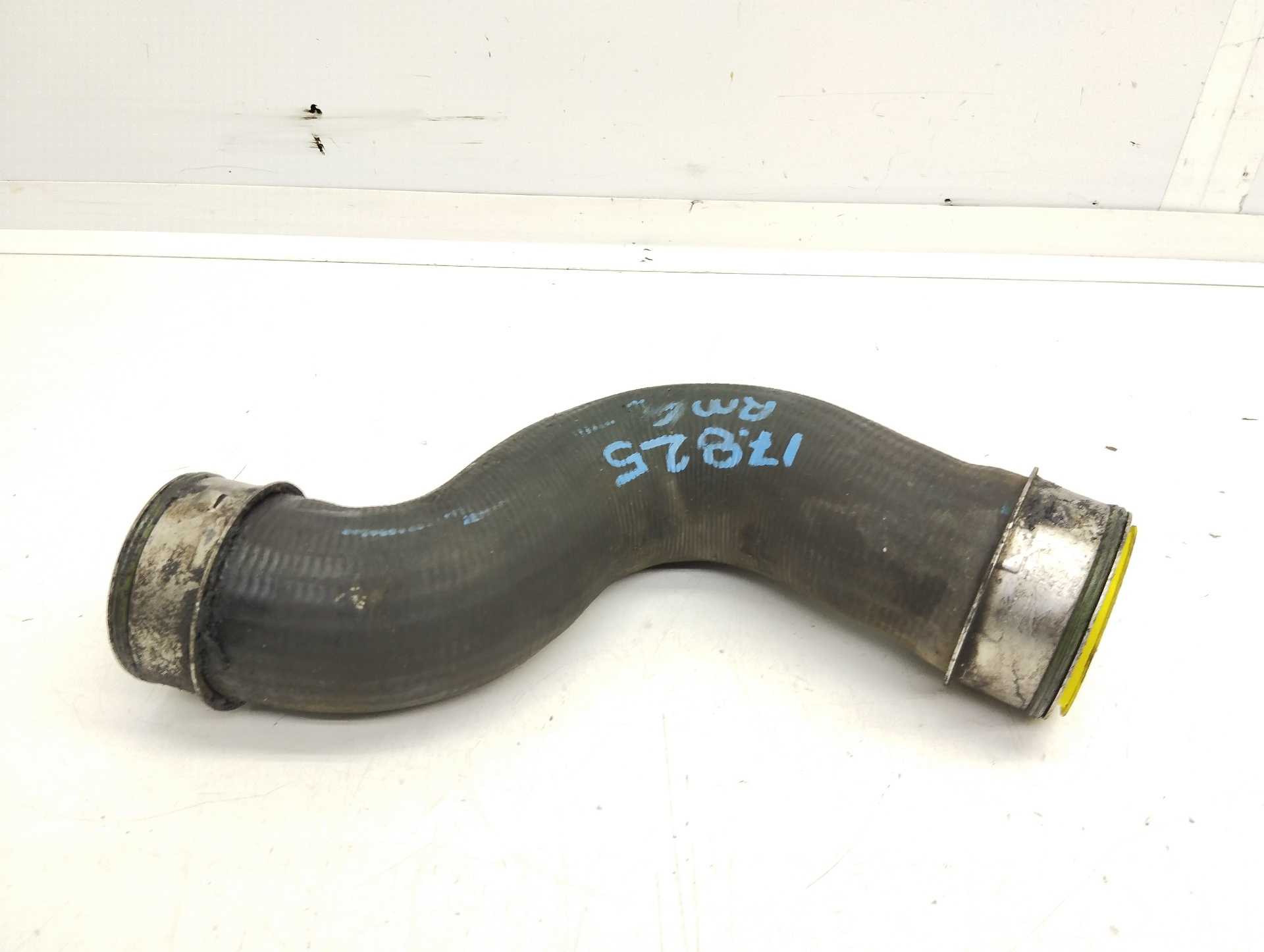 Recambio de tubo de admision para volkswagen jetta (1k2) 2.0 tdi referencia OEM IAM   