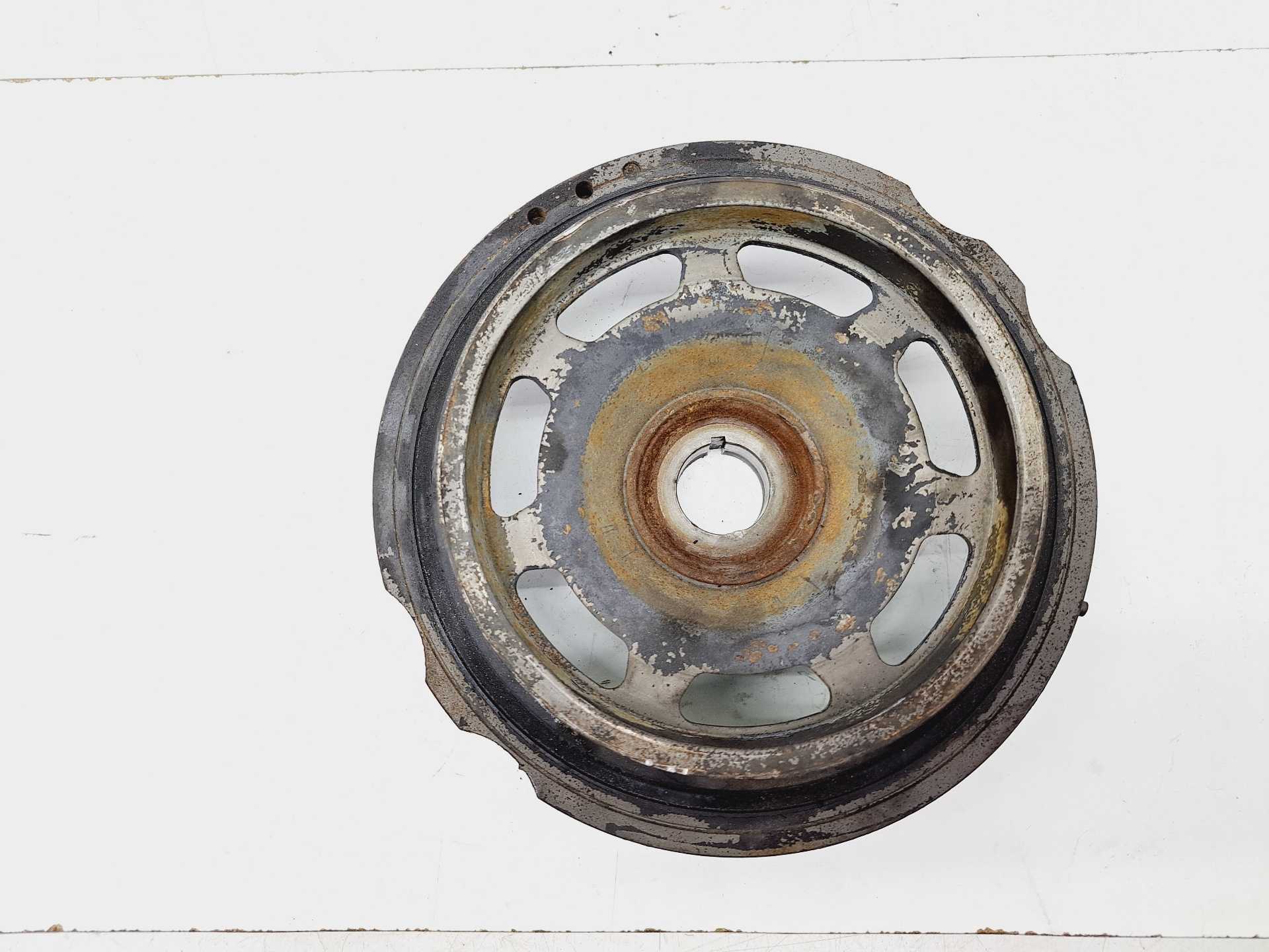 Recambio de polea cigueñal para mercedes-benz vito (w638) caja cerrada 110 d  (638.074) referencia OEM IAM A6010300503  