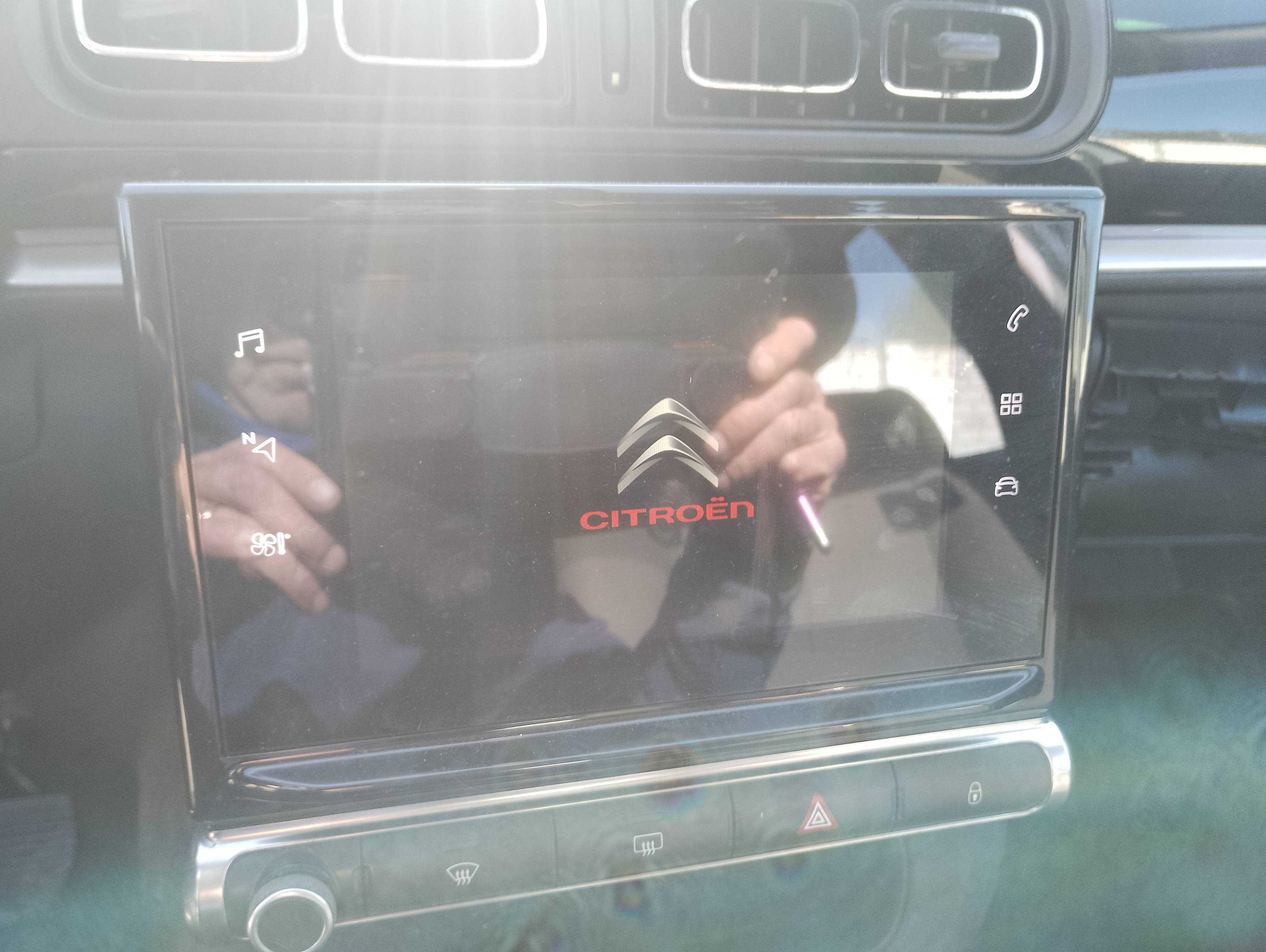 Recambio de pantalla multifuncion para citroën c3 c-series referencia OEM IAM   