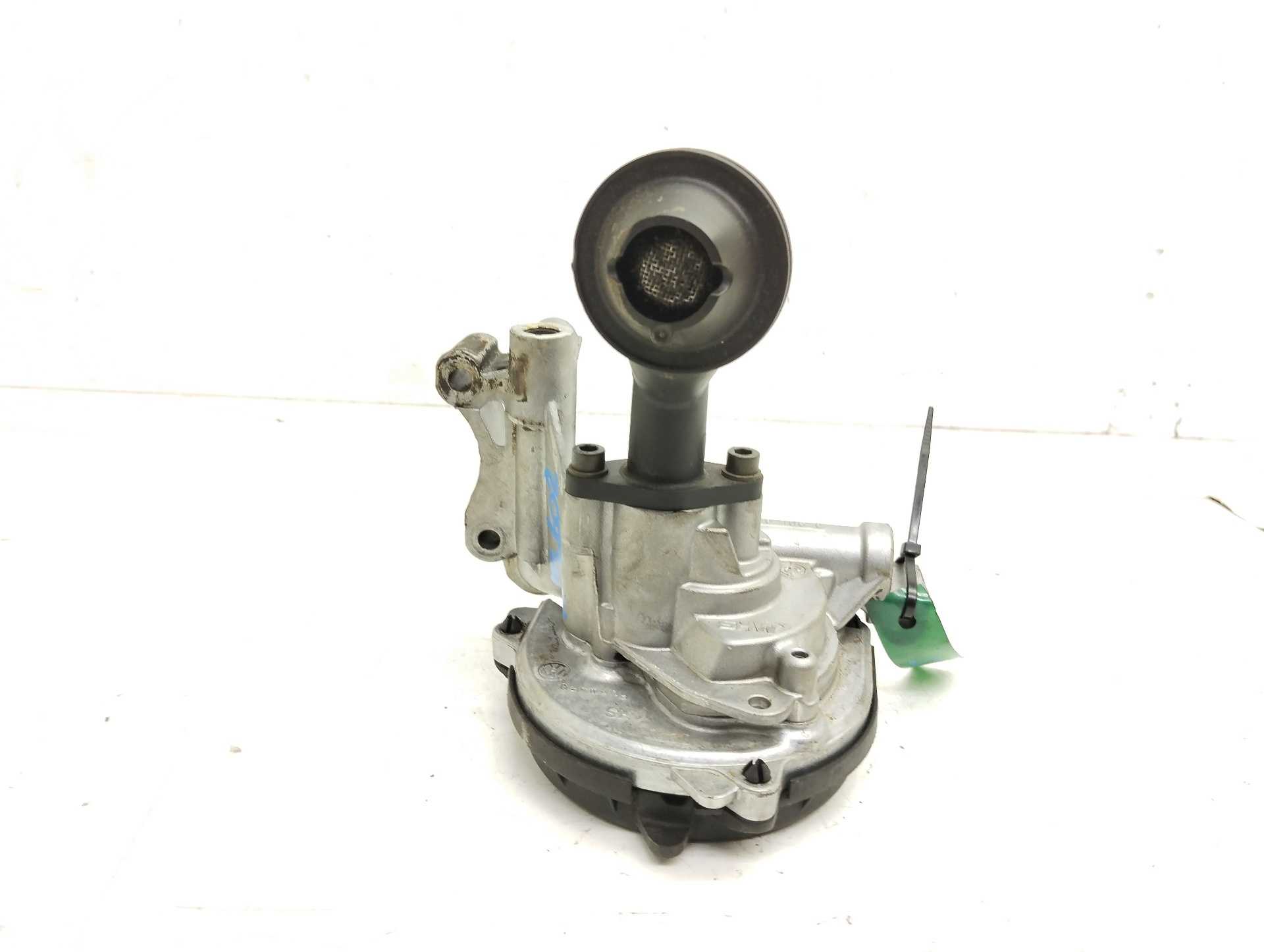 Recambio de bomba aceite para seat ibiza (6j5) reference referencia OEM IAM 03F115105C  