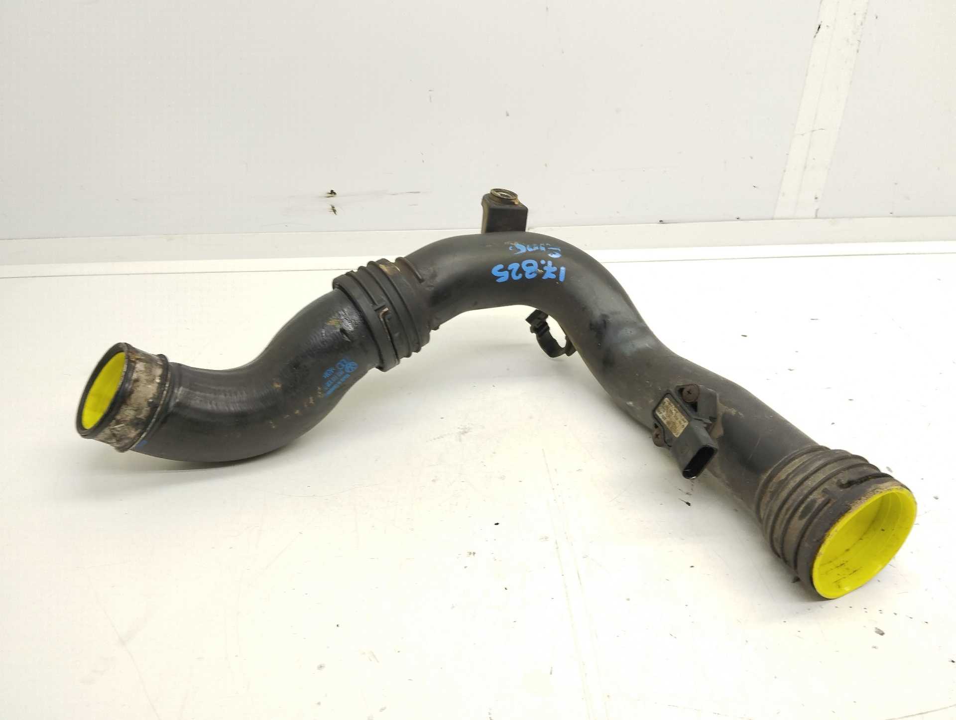 Recambio de tubo de admision para volkswagen jetta (1k2) 2.0 tdi referencia OEM IAM 1K0145838D  