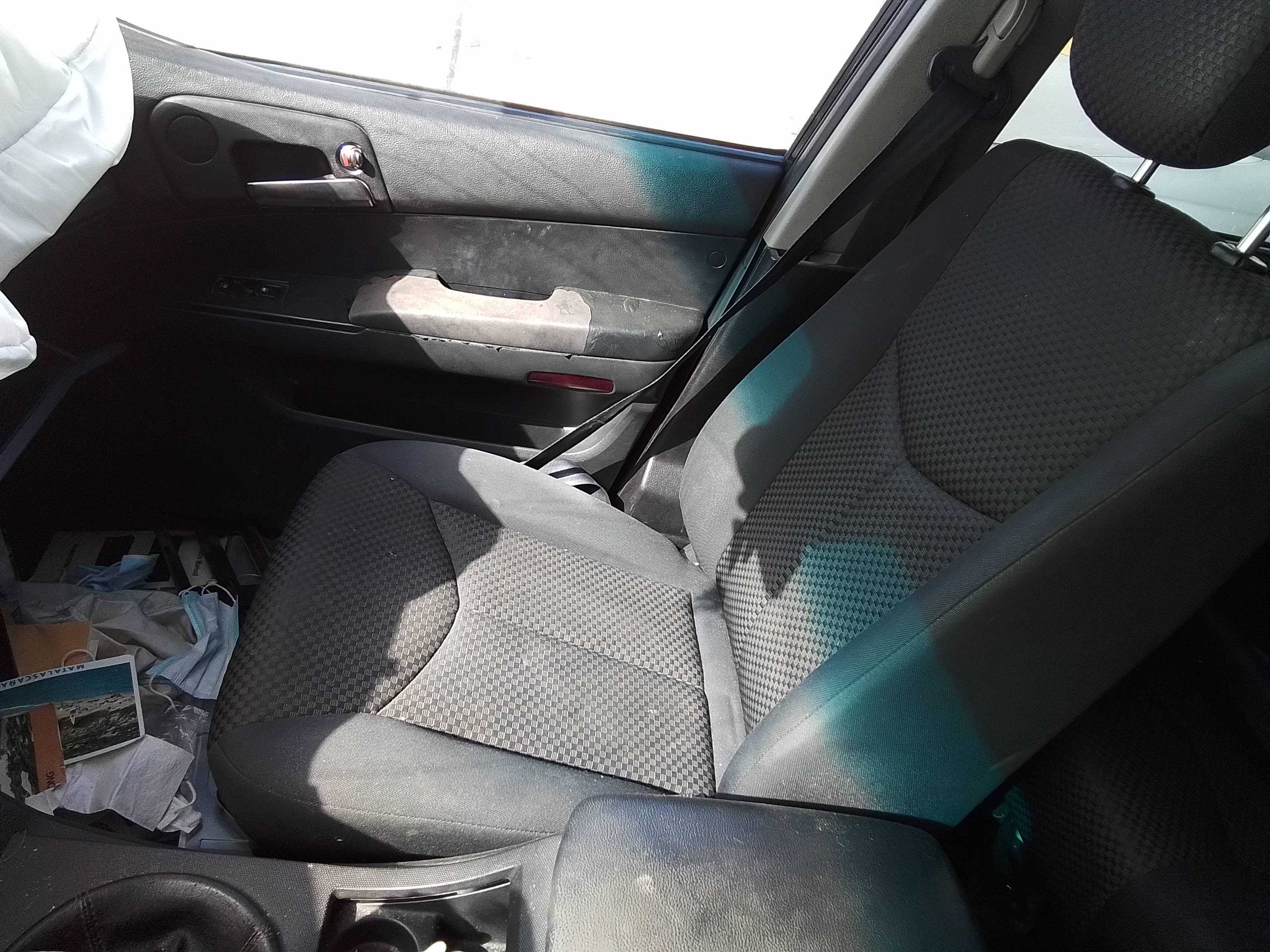 Recambio de asiento delantero derecho para ssangyong kyron 2.0 referencia OEM IAM   