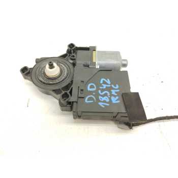 MOTOR ELEVALUNAS DELANTERO DERECHO 3C0959702 980852135 BROSE