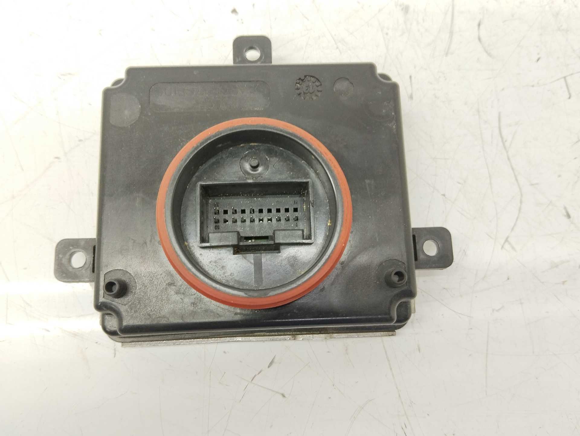 Recambio de centralita faros xenon para audi a6 avant (4g5) 2.0 tfsi referencia OEM IAM 4G0907697D 28357987 401140244