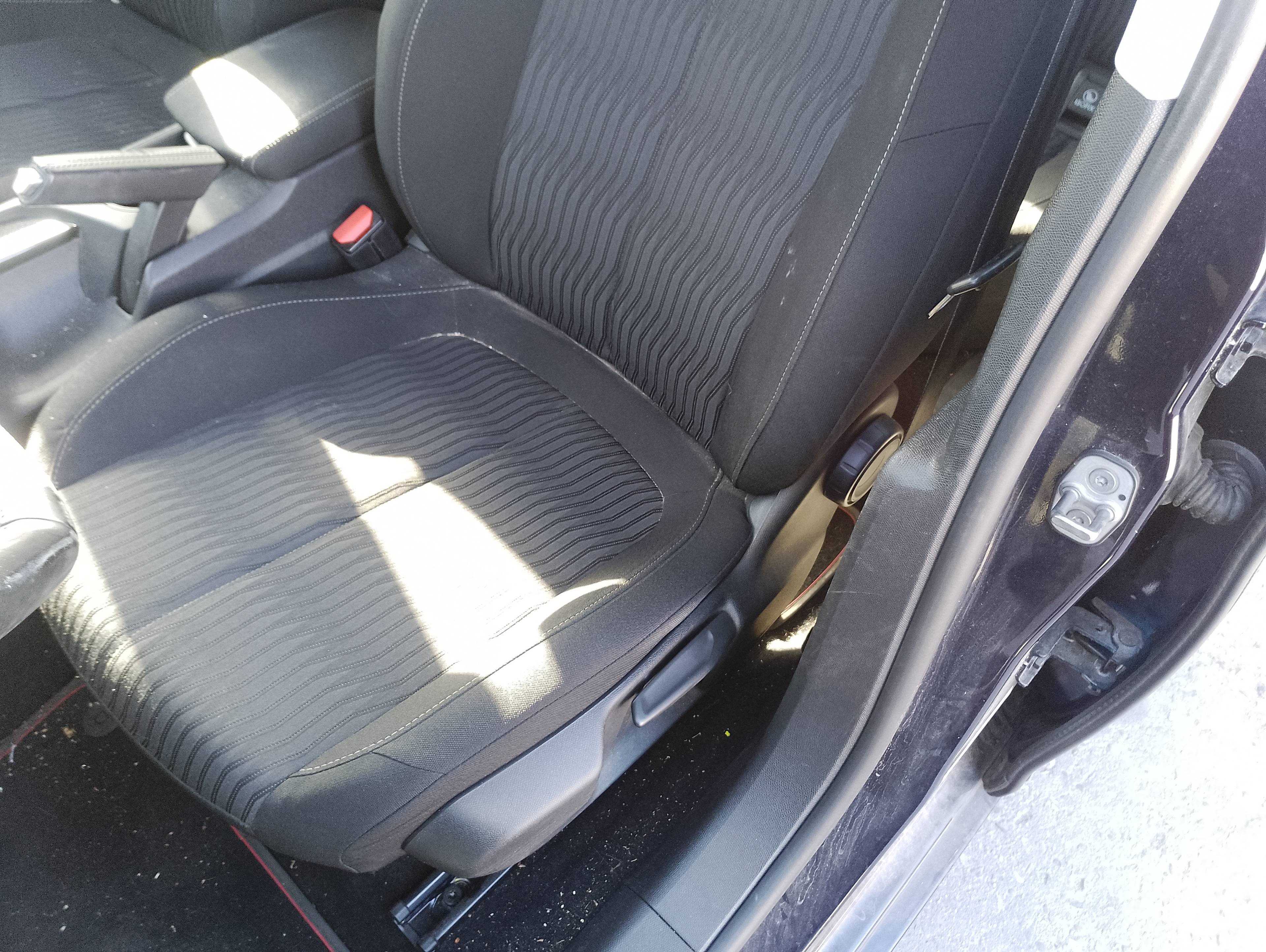 Recambio de asiento delantero izquierdo para peugeot 308 active referencia OEM IAM   
