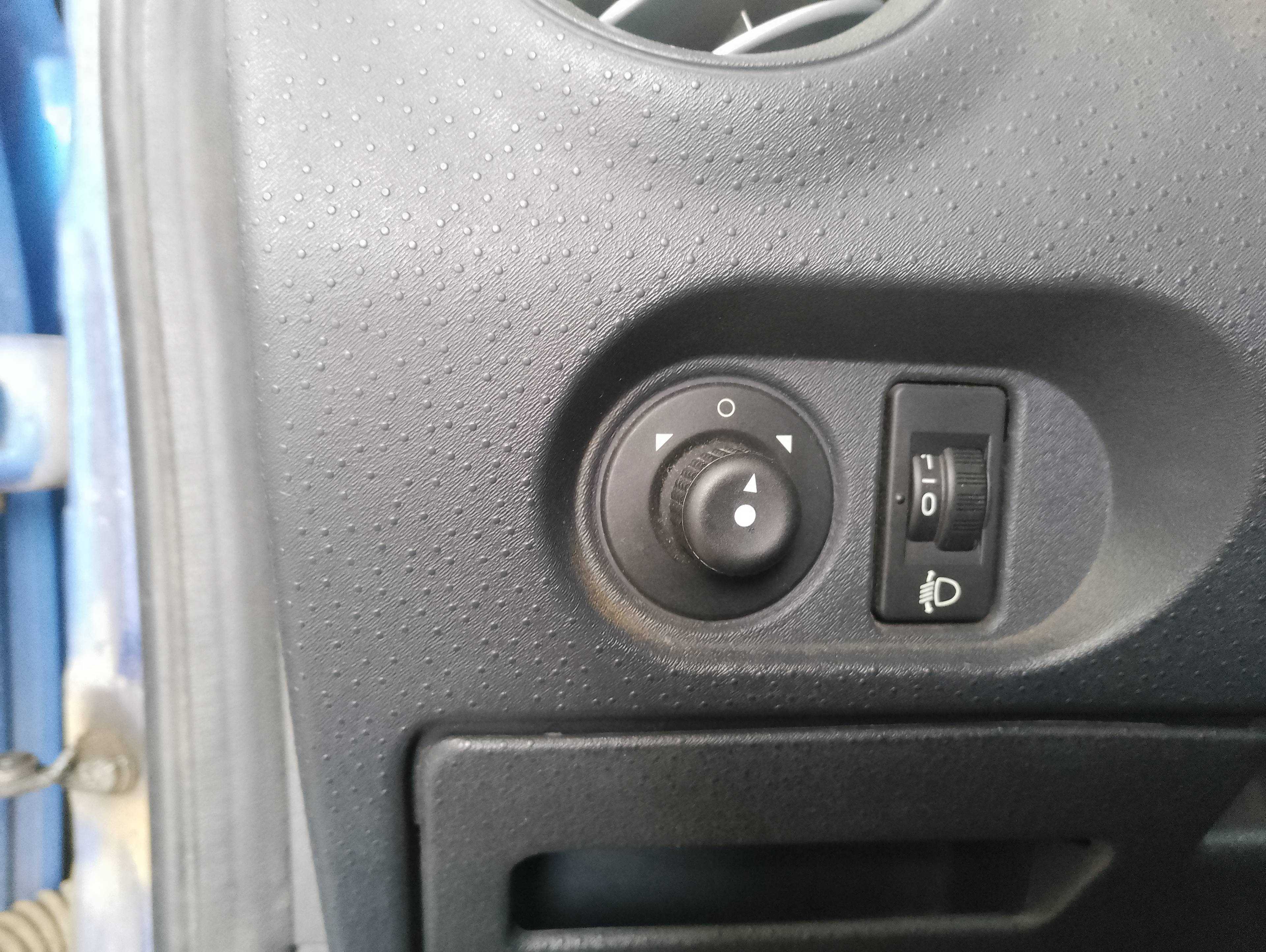 Recambio de mando retrovisor para citroën c3 1.4 hdi audace referencia OEM IAM   