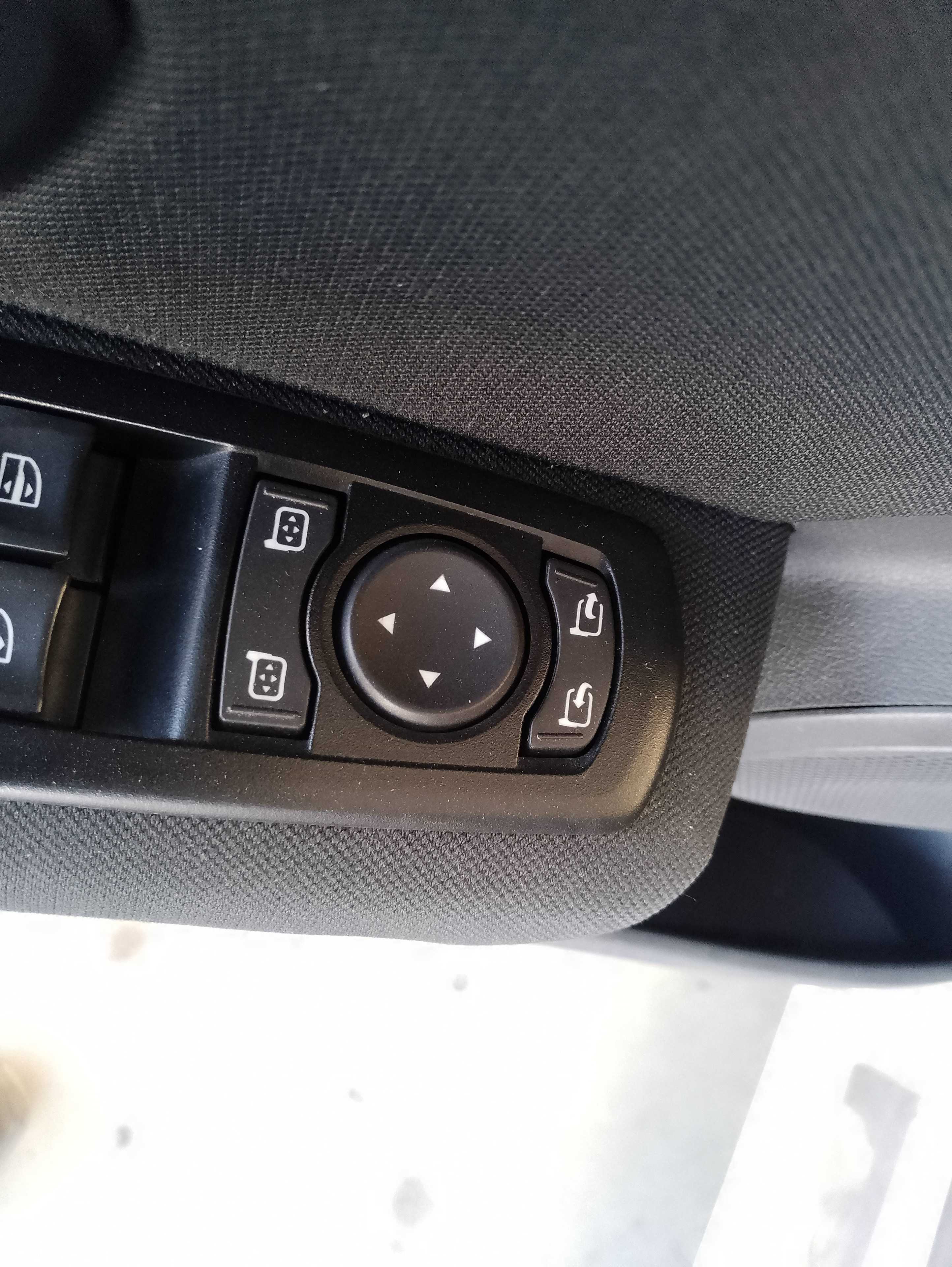Recambio de mando retrovisor para renault megane iii sport tourer dynamique referencia OEM IAM   