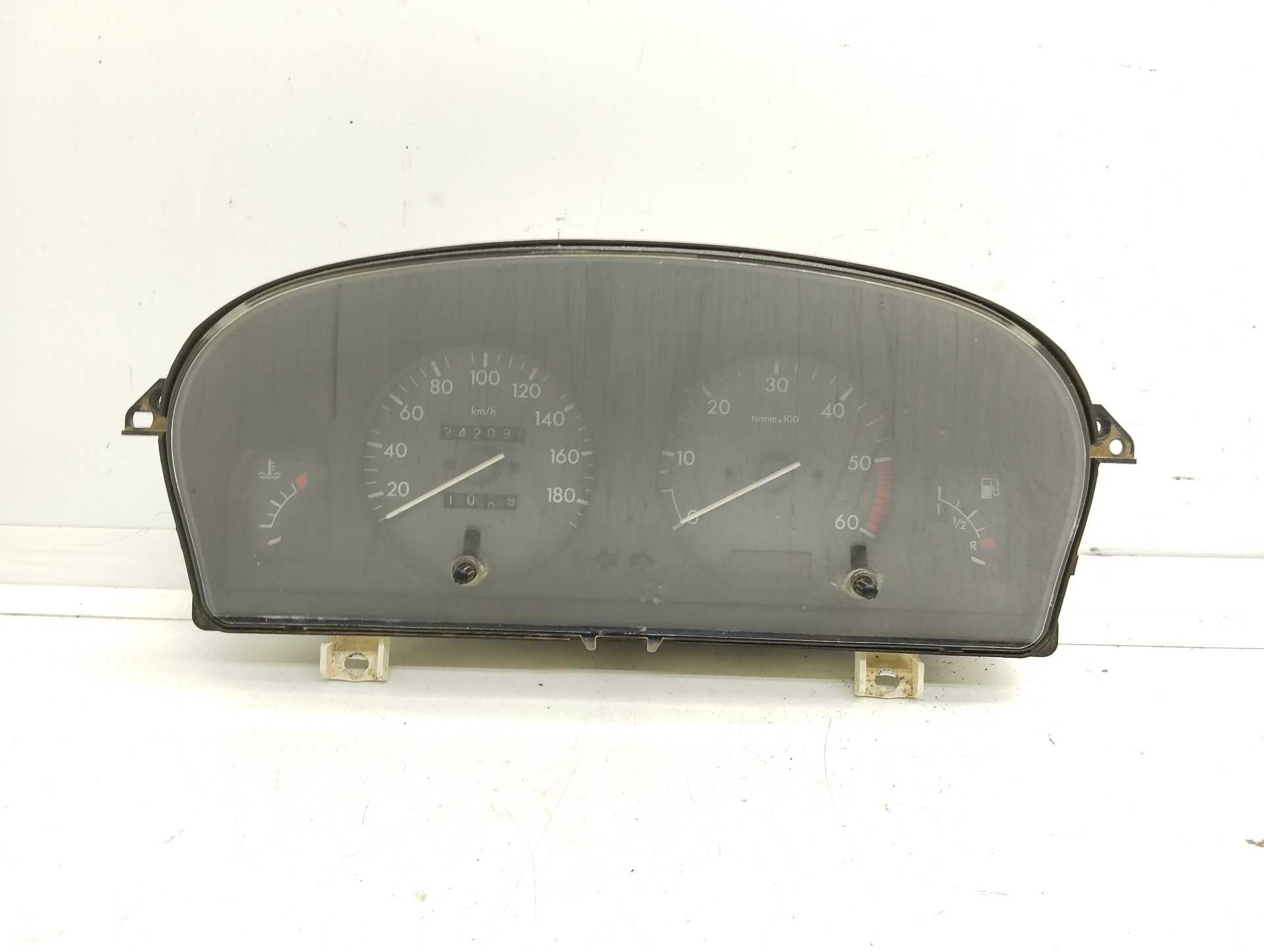 Recambio de cuadro instrumentos para citroën berlingo 1.9 diesel referencia OEM IAM 9635681280  