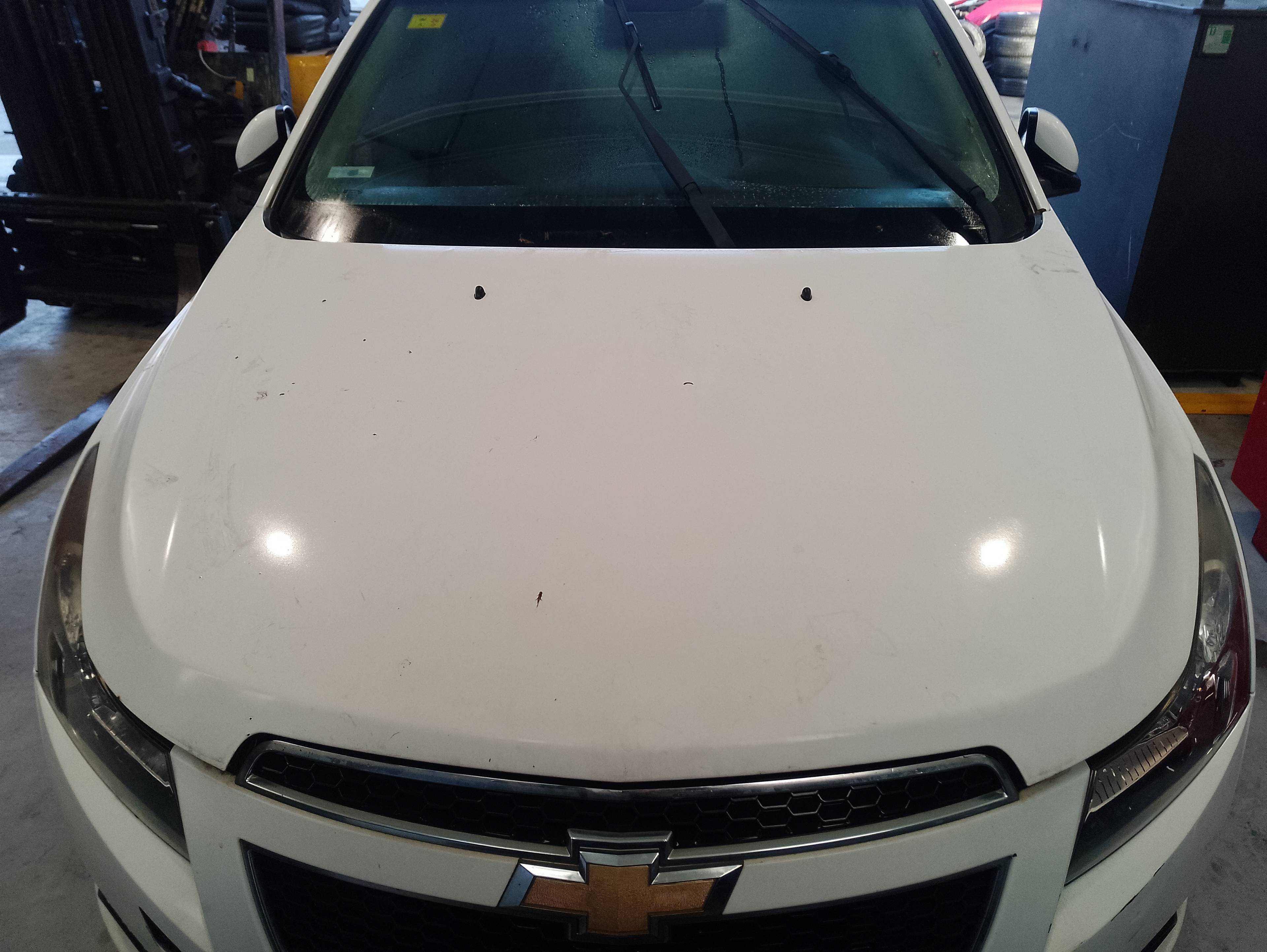 Recambio de capo para chevrolet cruze lt+ referencia OEM IAM   