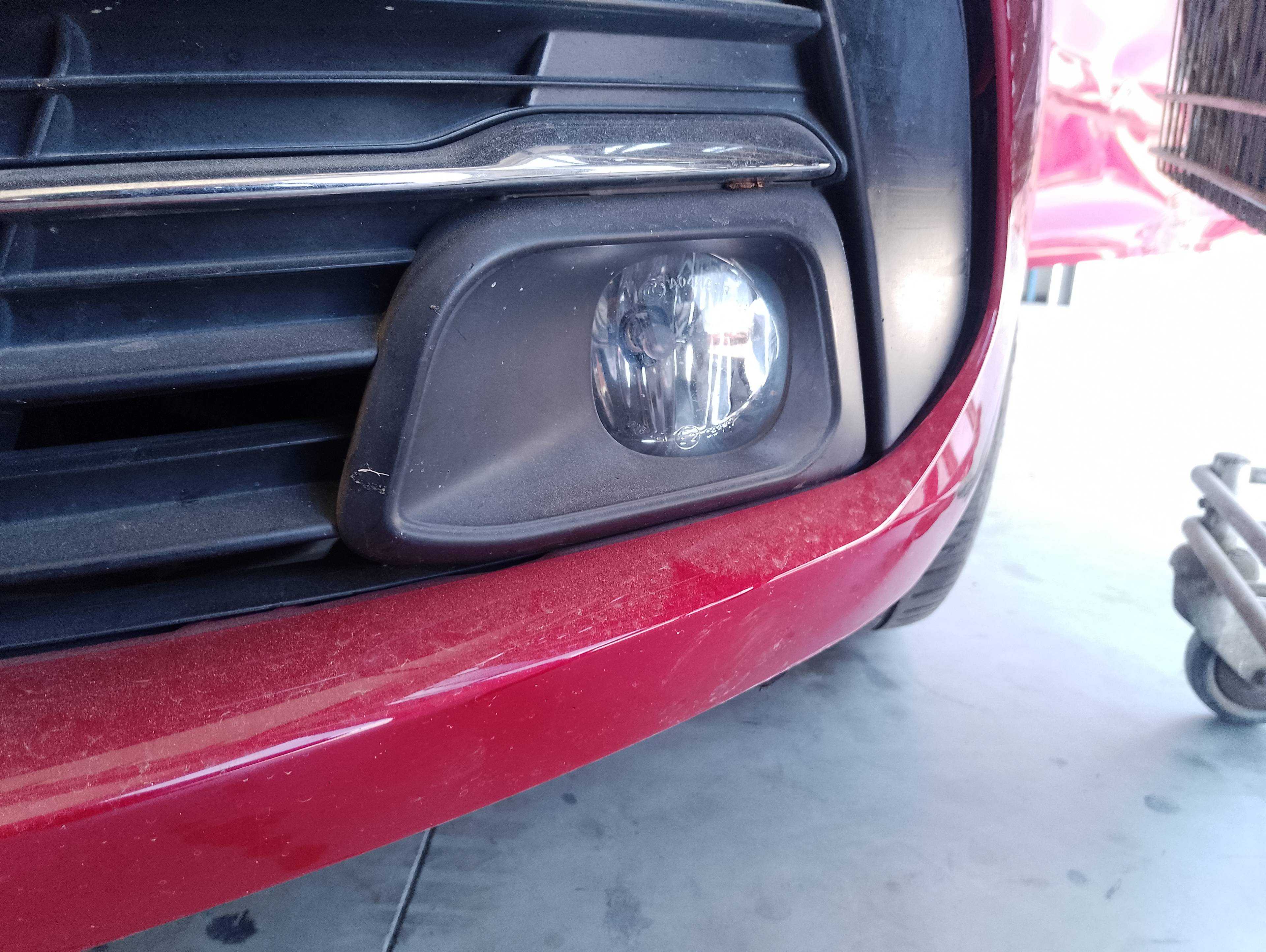 Recambio de faro antiniebla izquierdo para peugeot 308 style referencia OEM IAM   