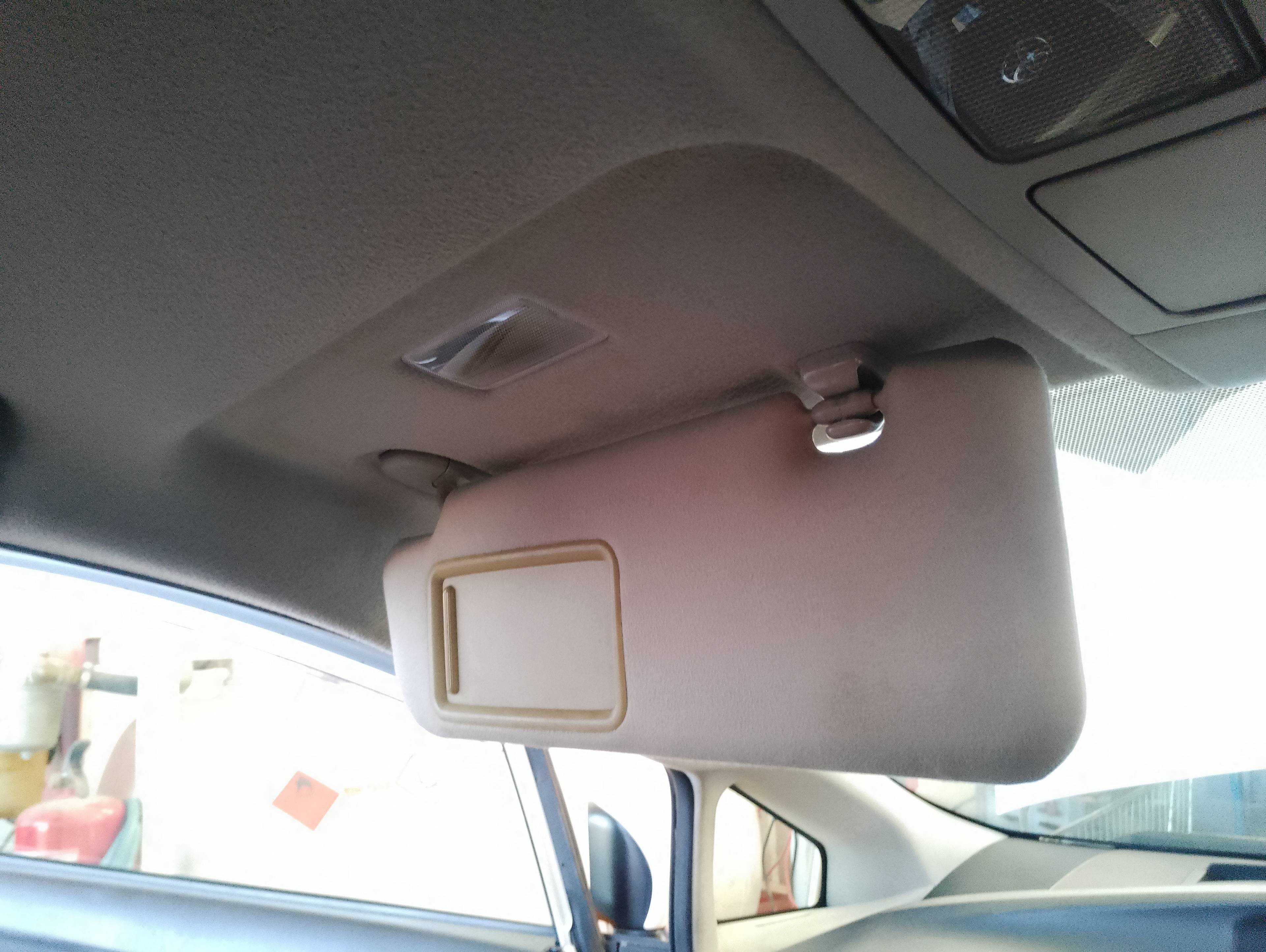 Recambio de parasol izquierdo para toyota prius (nhw30) plug-in hybrid advance referencia OEM IAM   