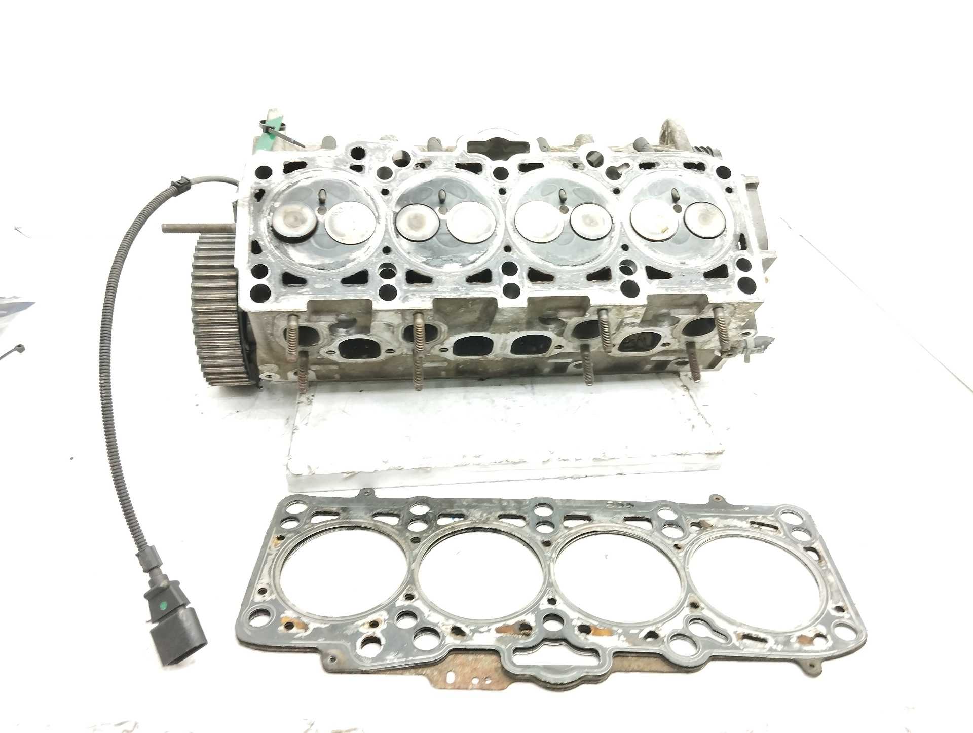 Recambio de culata para seat ibiza (6l1) 1.9 tdi referencia OEM IAM 038103373R  