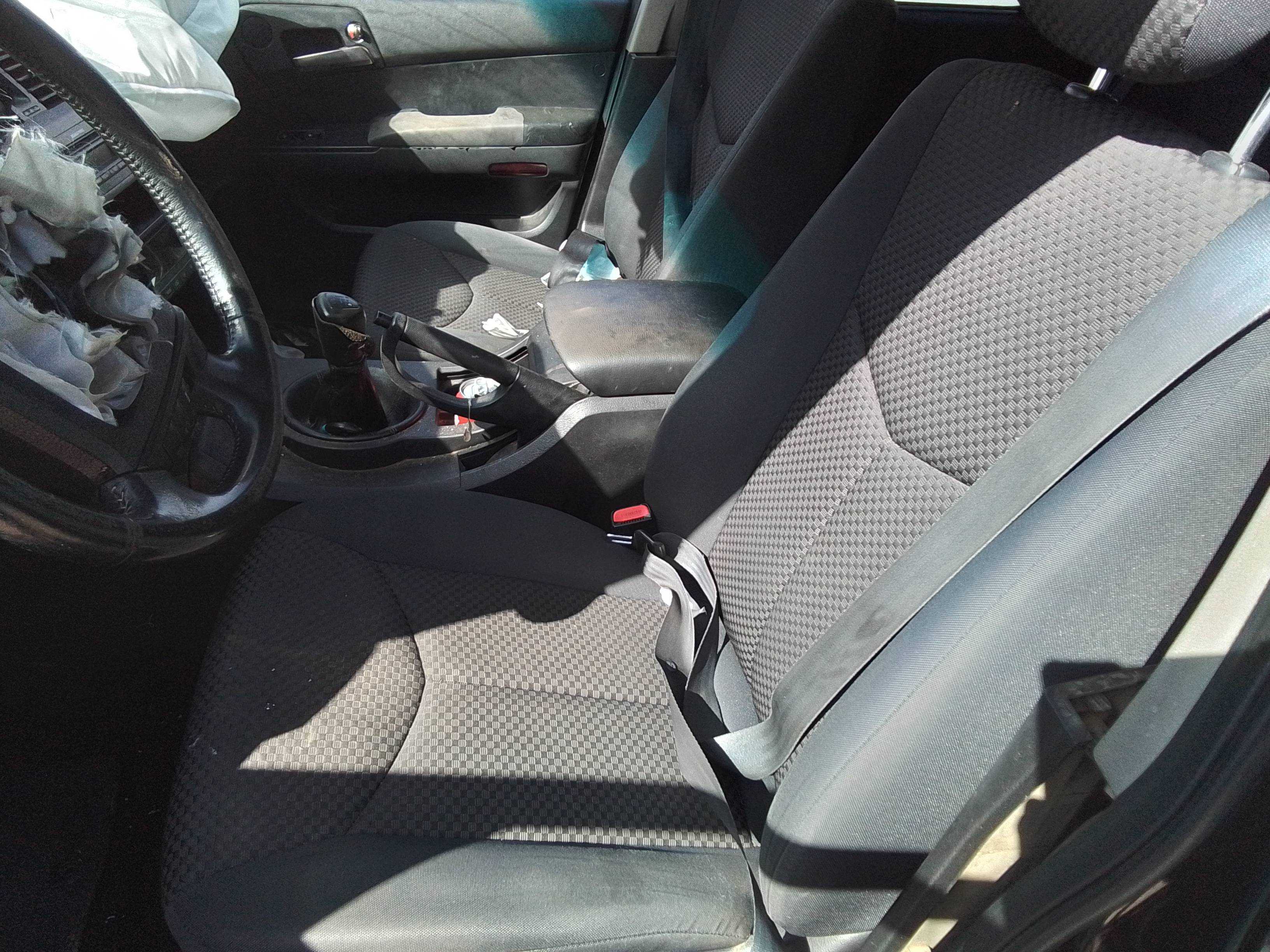 Recambio de asiento delantero izquierdo para ssangyong kyron 2.0 referencia OEM IAM   